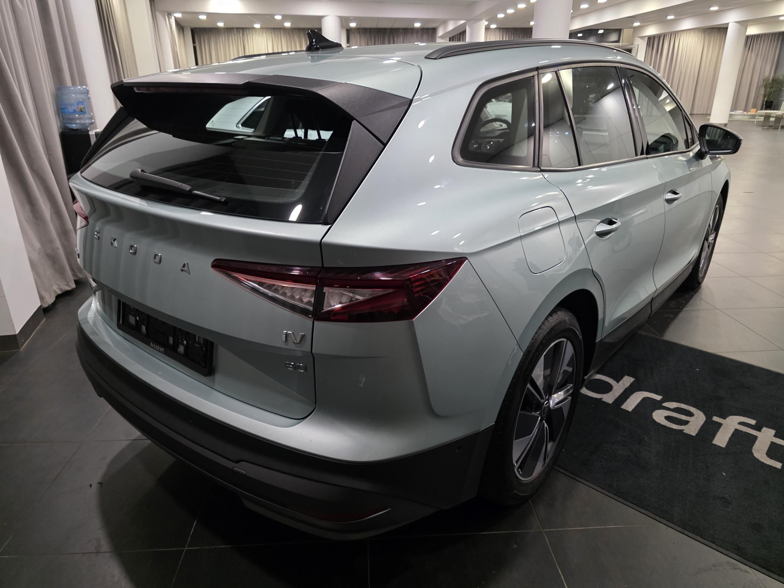 Škoda Enyaq iV, iV 60 132kW / Baterie 62 kWh - fotka 4