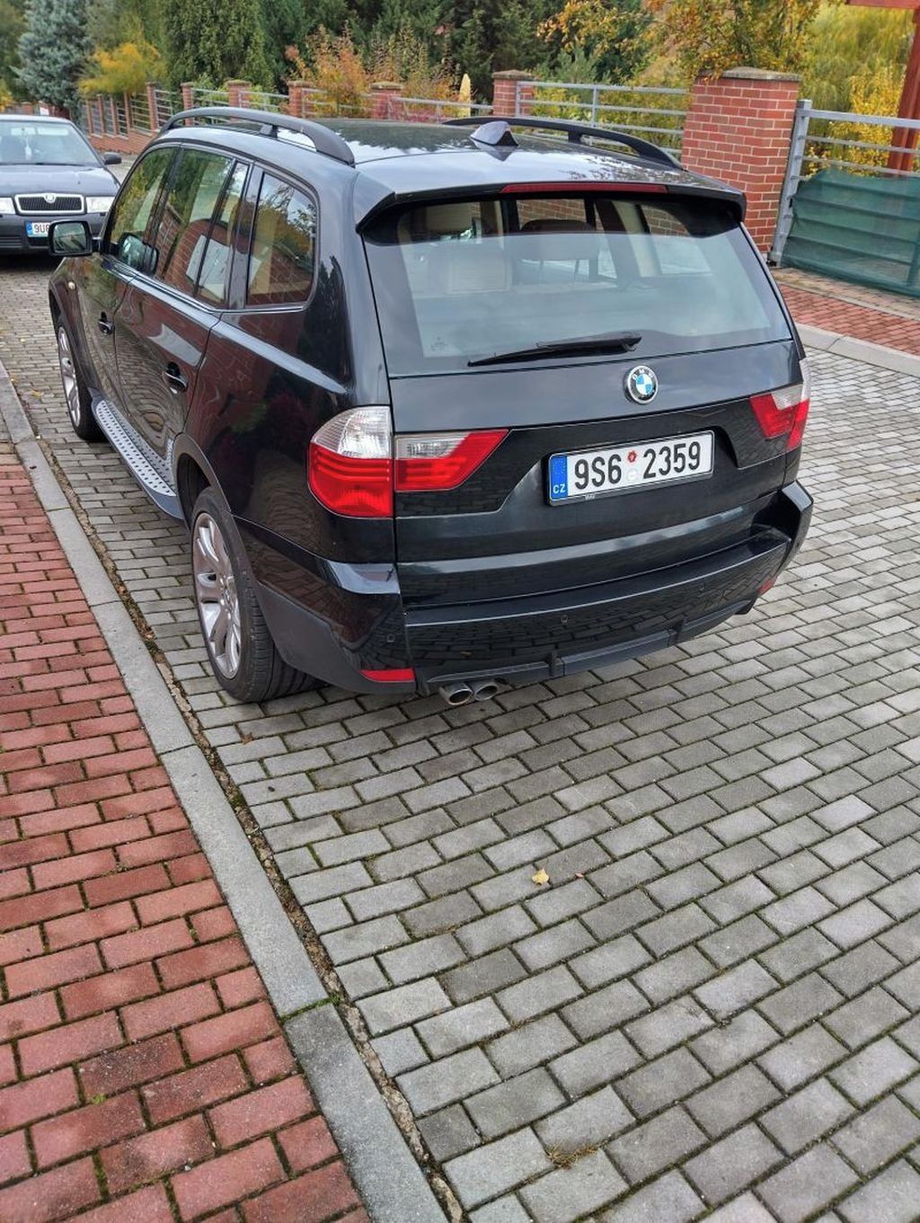 BMW X3, BMW X3 3.0D 160 kW M-Paket 4x4 - fotka 4