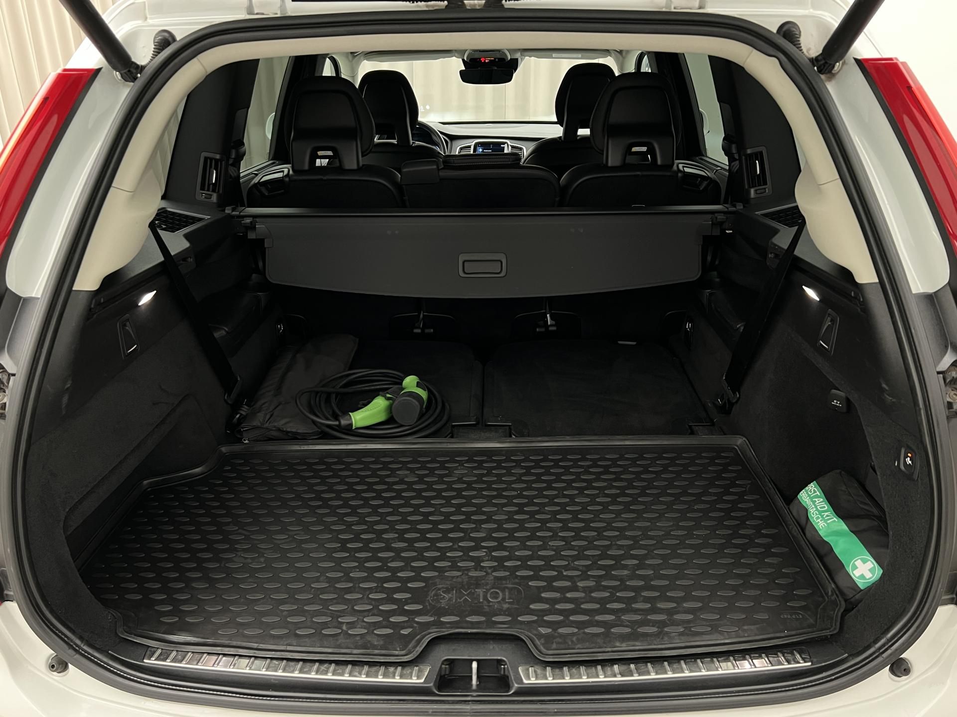 Volvo XC90, T8 AWD INSCRIPTION RECHARGE CZ - fotka 5