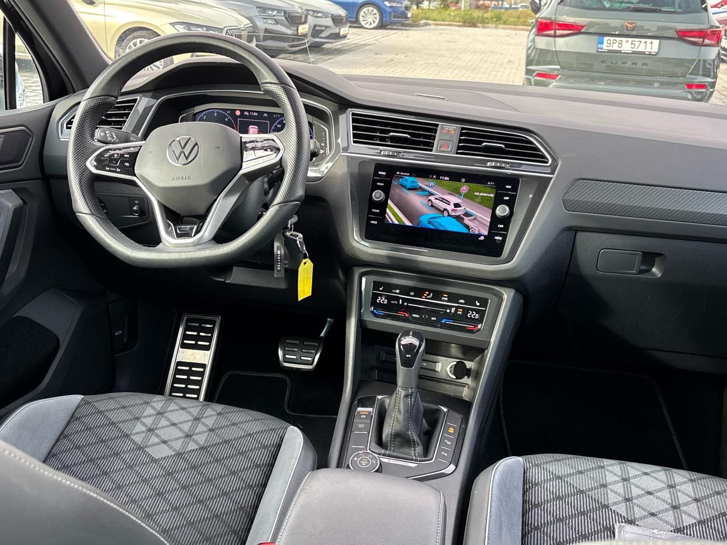 Volkswagen Tiguan, 2.0 TDI / 110 kW R-Line 4MOT D - fotka 5