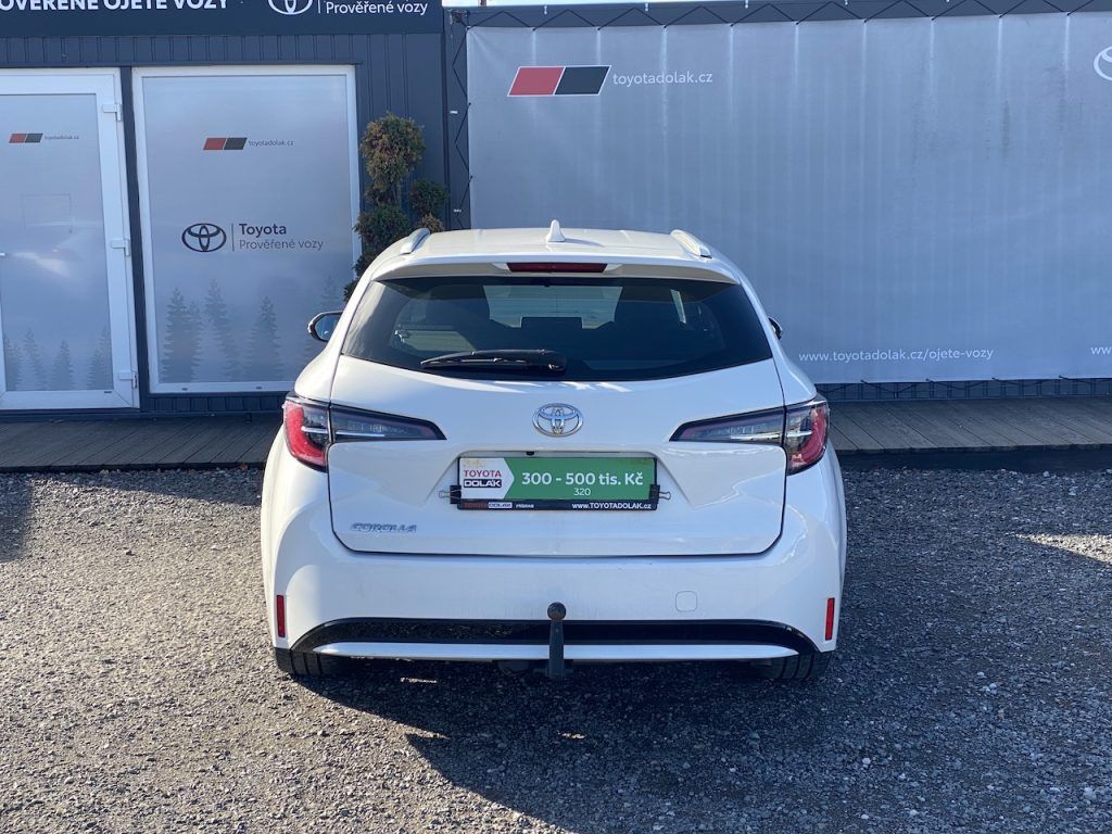 Toyota Corolla, 1.2iT, ČR-1m, Comfort, DPH - fotka 6