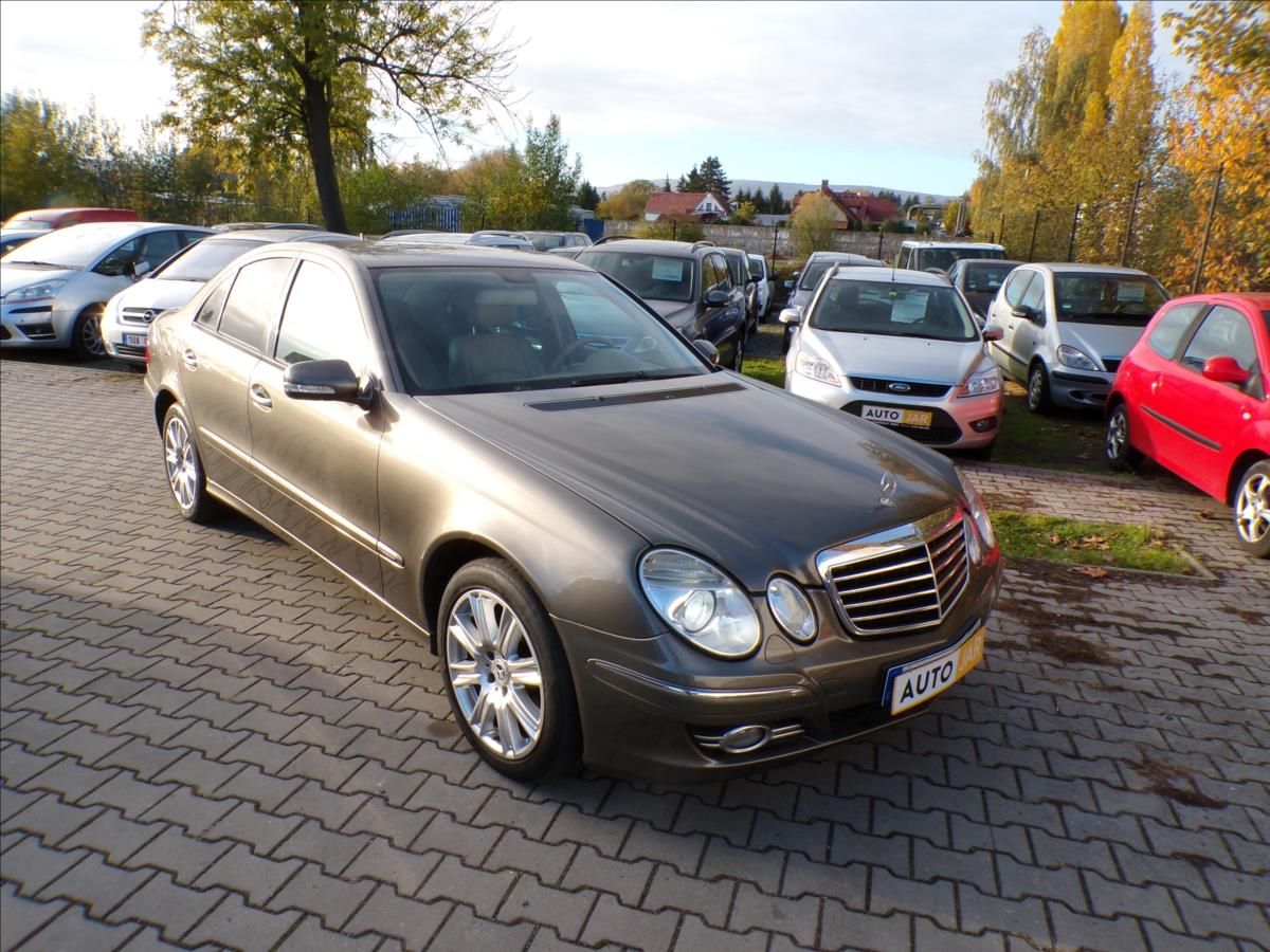 Mercedes-Benz Třídy E, 3,5 V6 LPG E350 4-MATIC