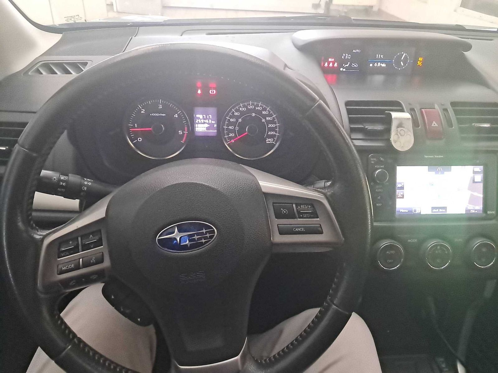Subaru Forester, 2.0 d, 4X4, Navi - fotka 3