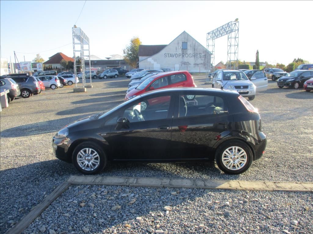 Fiat Punto, 1,2 i, aut.klima,servis,1.maj, - fotka 5