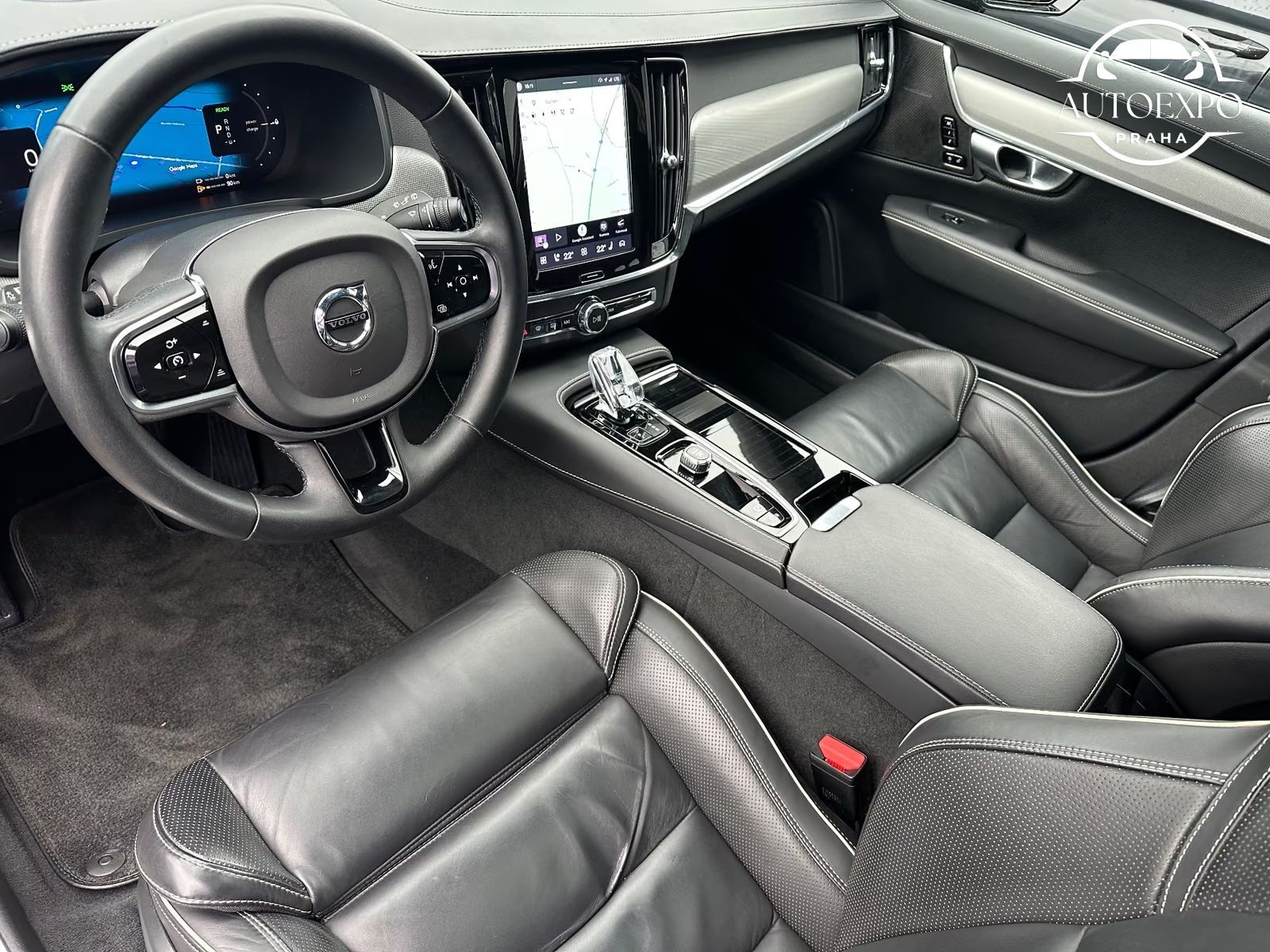 Volvo V90, T6 Recharge*AWD*Plus Dark - fotka 5