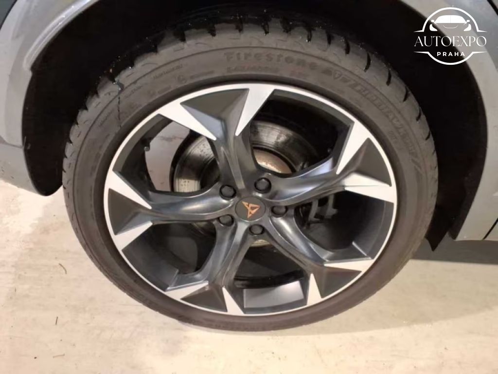 Cupra Formentor, 2.0TSI VZ 4Drive 228KW - fotka 6