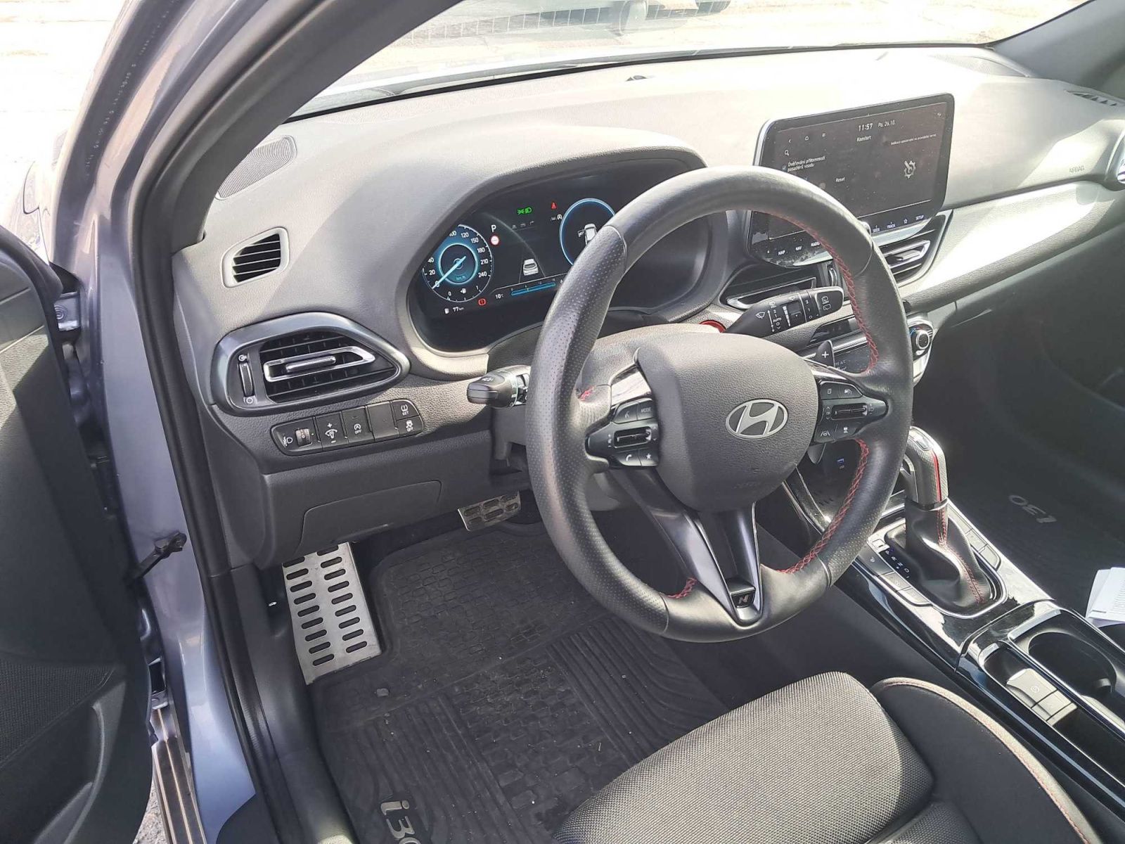 Hyundai i30, 1.5 T-GDI MHEV 48V, N-Line - fotka 3