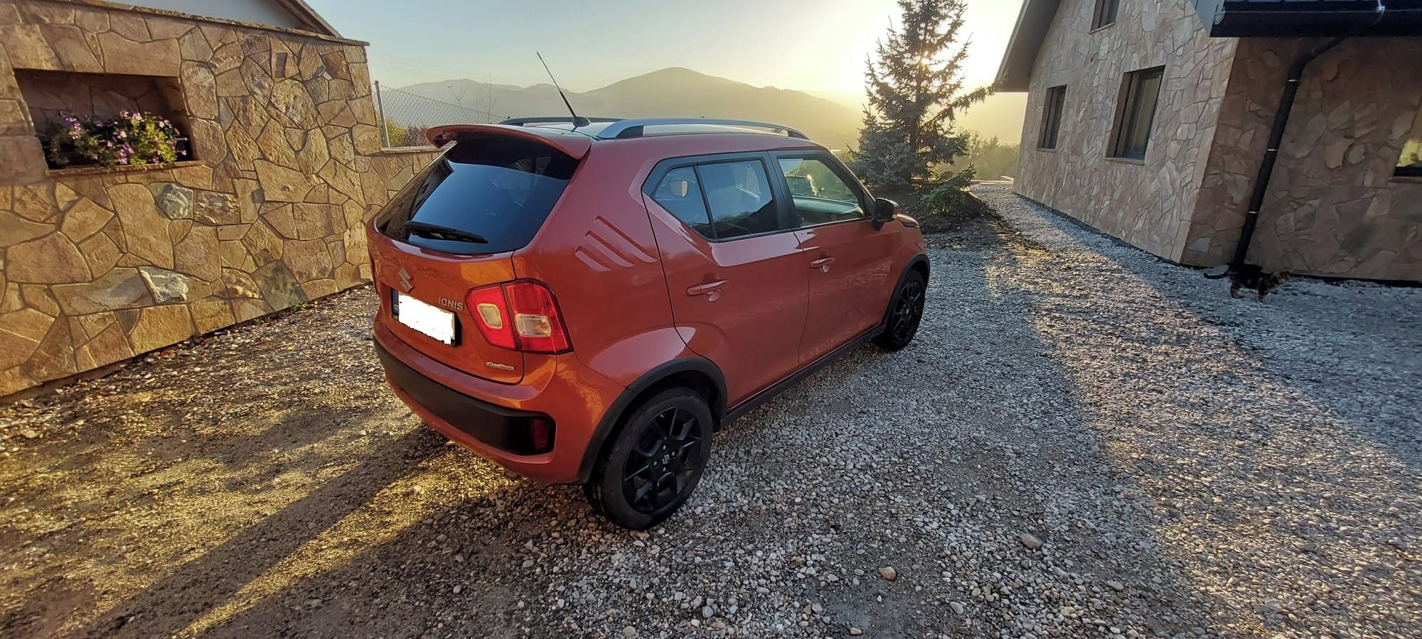 Suzuki Ignis, 1.2i,66kW,4x4,ČR,ser.kn,ELEG - fotka 4