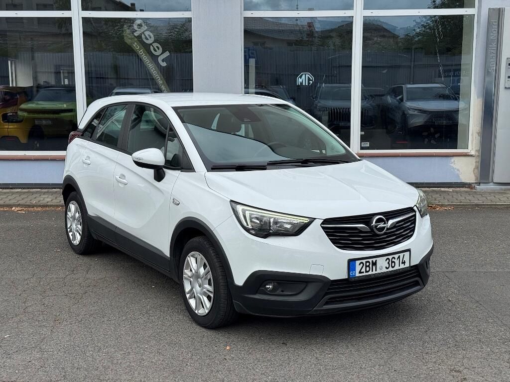 Opel Crossland X, 1,2T (83k) 5MT - fotka 3
