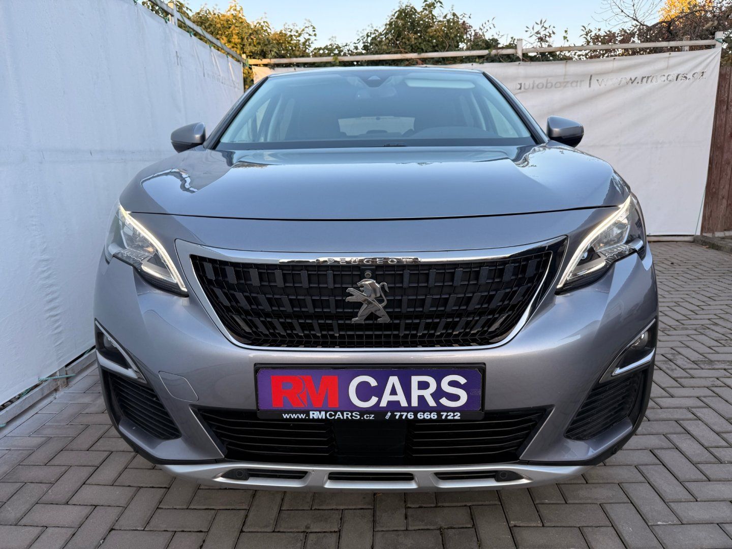 Peugeot 3008, 1.2i 96kW*AUTOMAT*ČR*2.Maj* - fotka 2