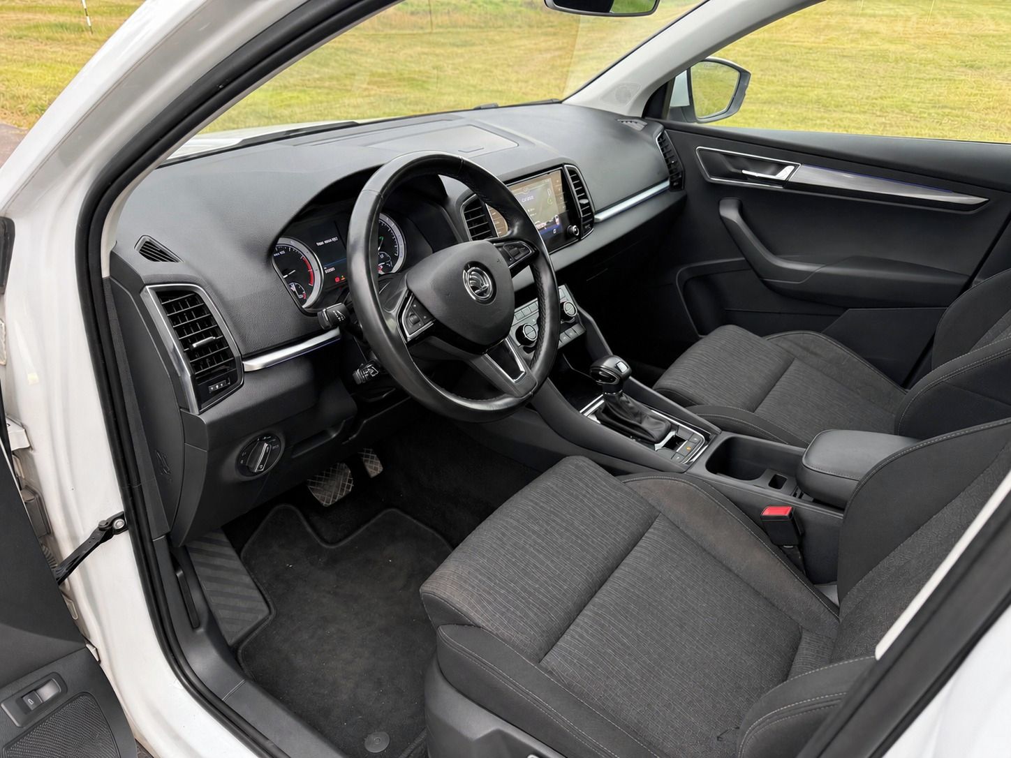 Škoda Karoq, 1.5 TSI DSG STYLE - SERVIS - fotka 3