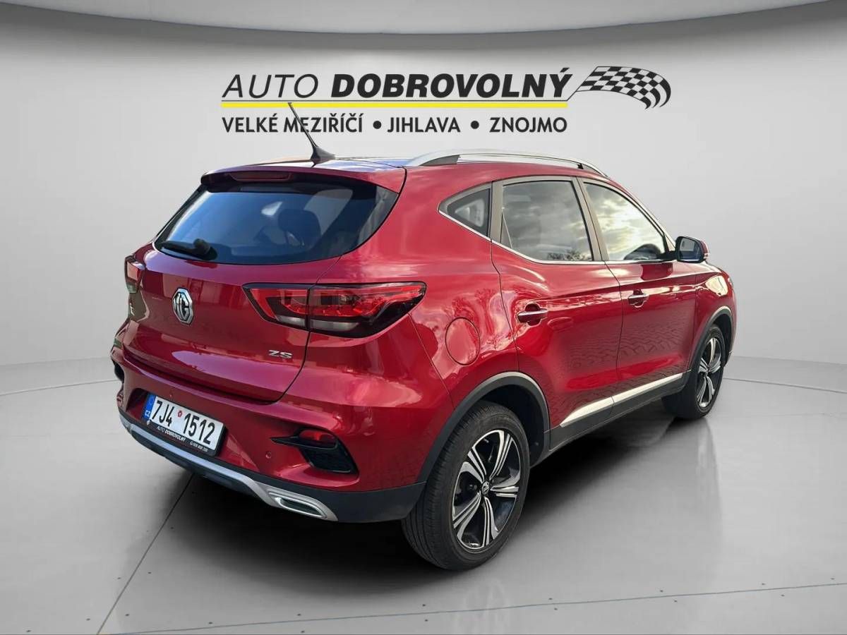 MG ZS, Essential 1,5 78kW MT5/1512 - fotka 2