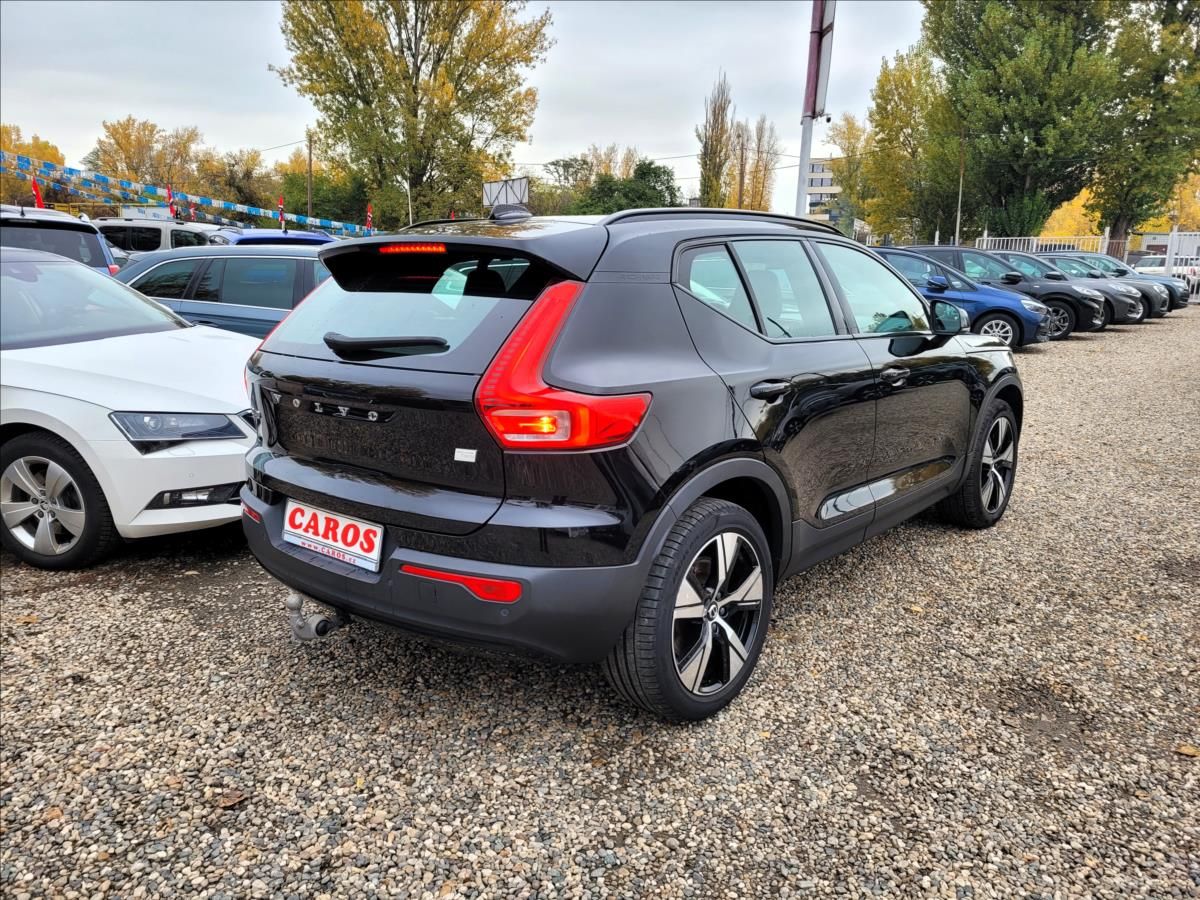 Volvo XC40, twin plus 300kw 78kWH 4x4 - fotka 6