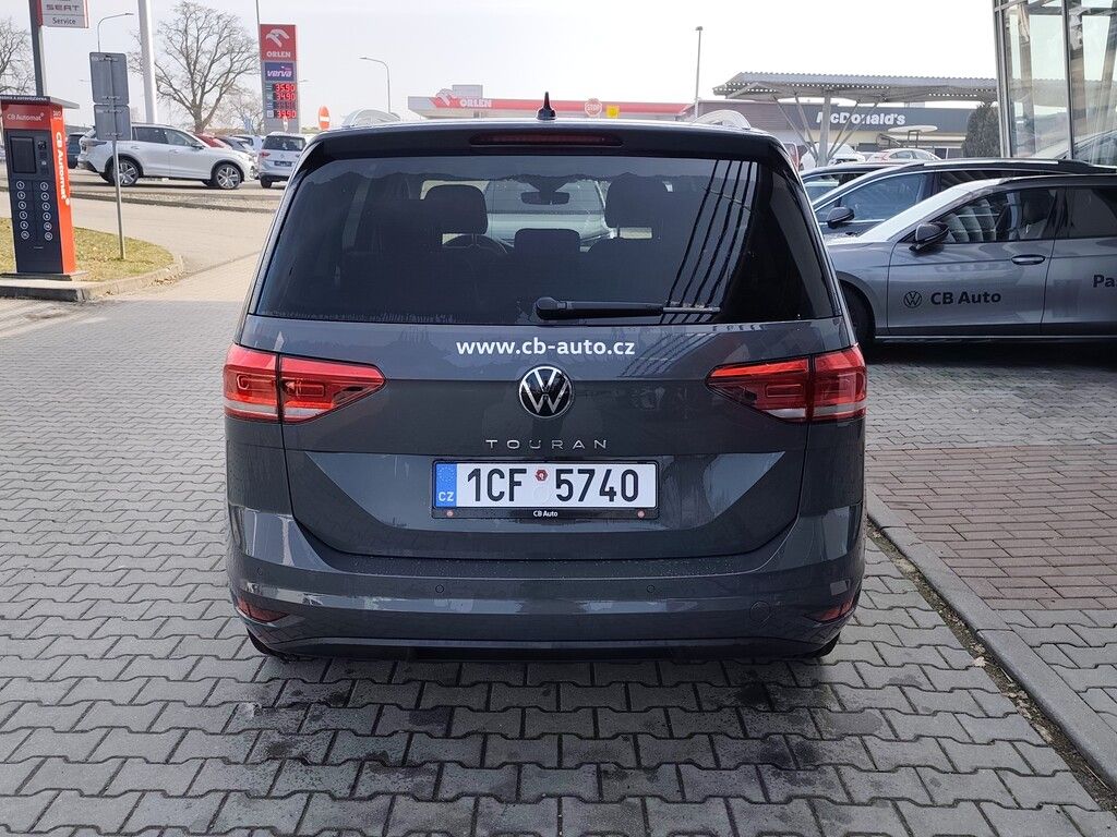 Volkswagen Touran, 1,5 TSI 110 kW - fotka 5