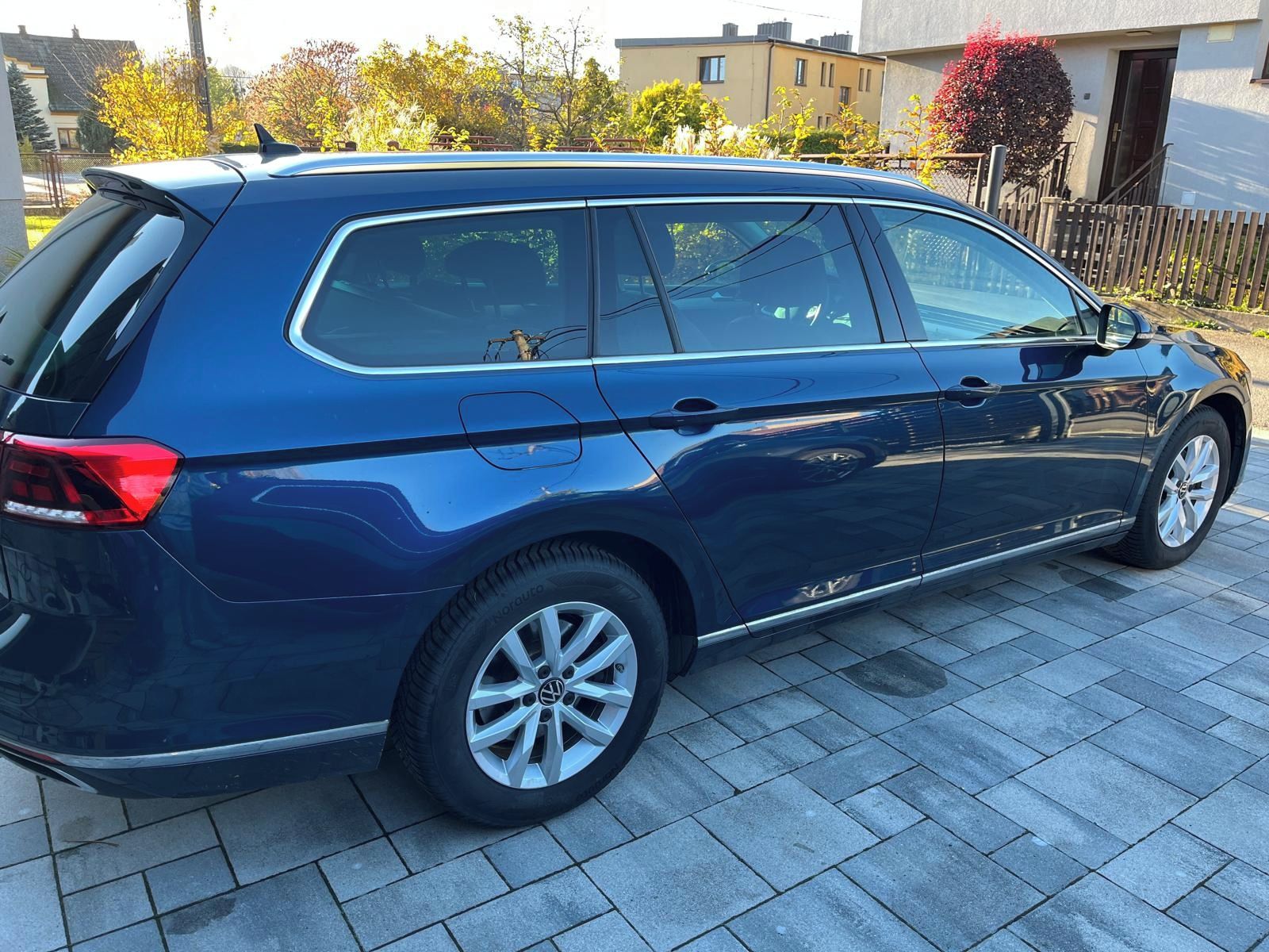 Volkswagen Passat, Variant 2.0 TDI 110 kW.DSG. - fotka 5