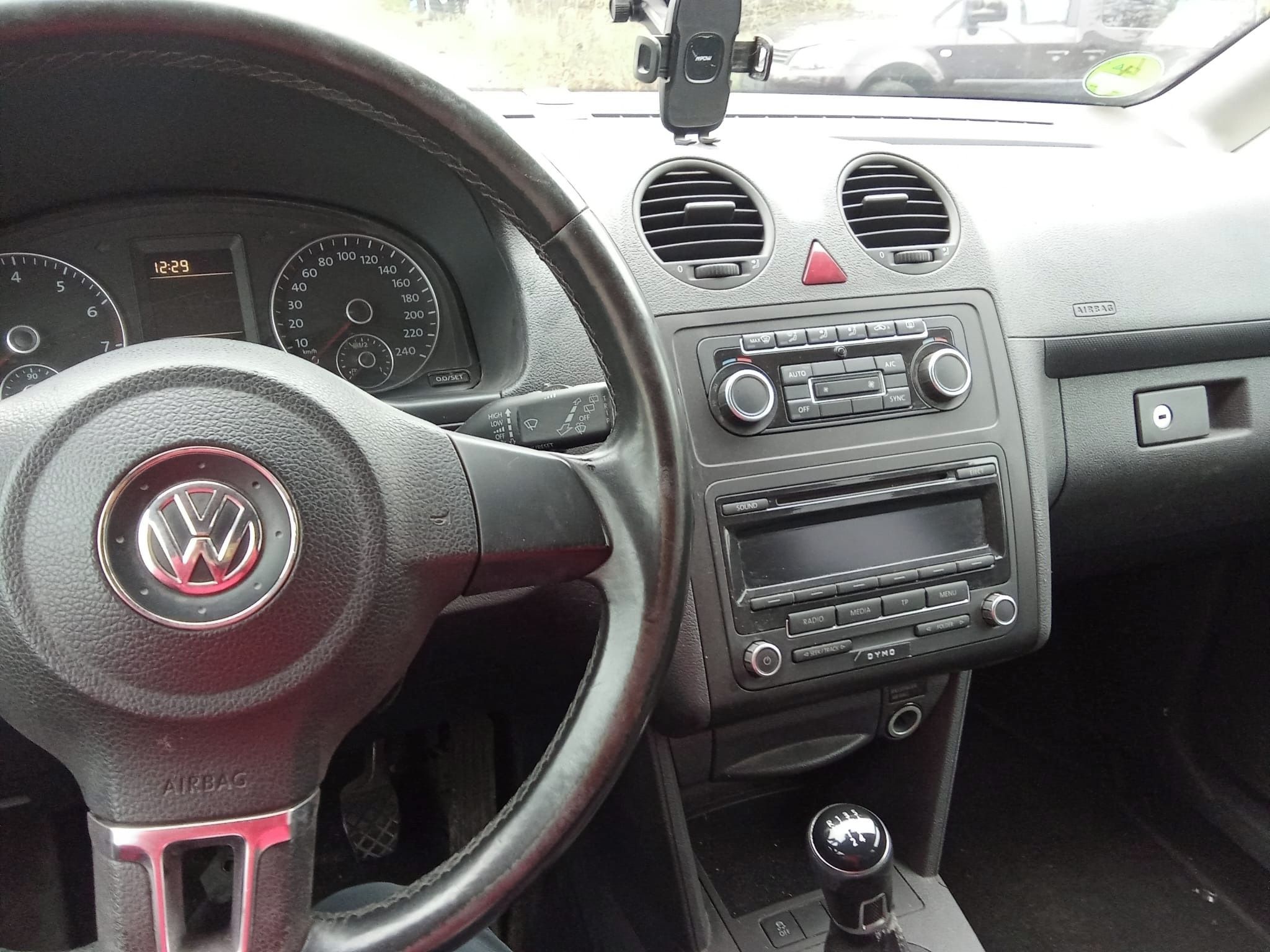 Volkswagen Caddy, MAXI 1.2TSi 77KW JEN 143tis km - fotka 2