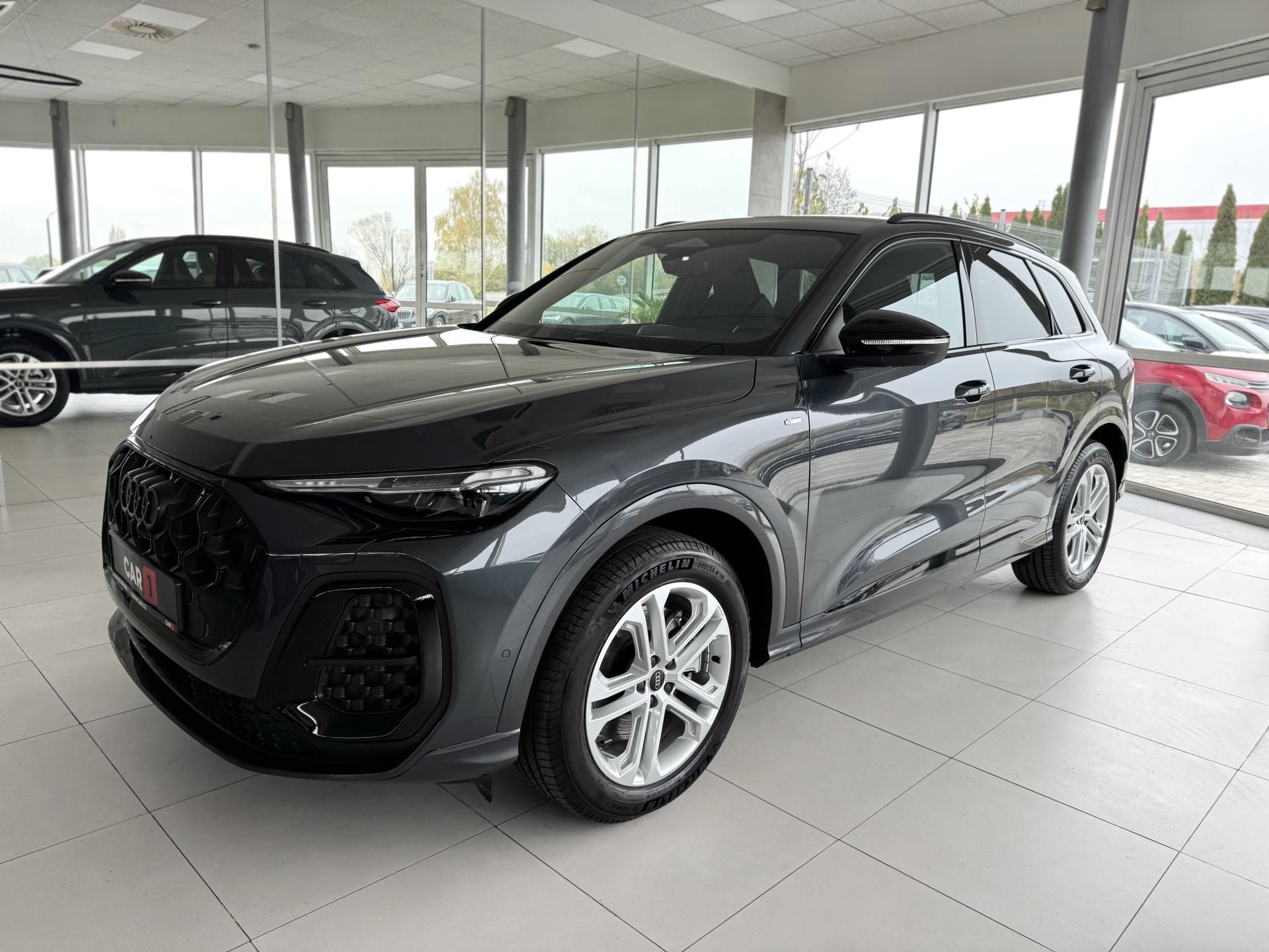 Audi Q5, TDI Quattro*S-LINE*360*SKLADEM - fotka 2