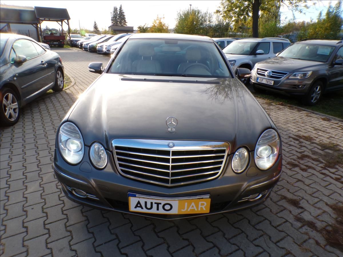 Mercedes-Benz Třídy E, 3,5 V6 LPG  E350 4-MATIC - fotka 3