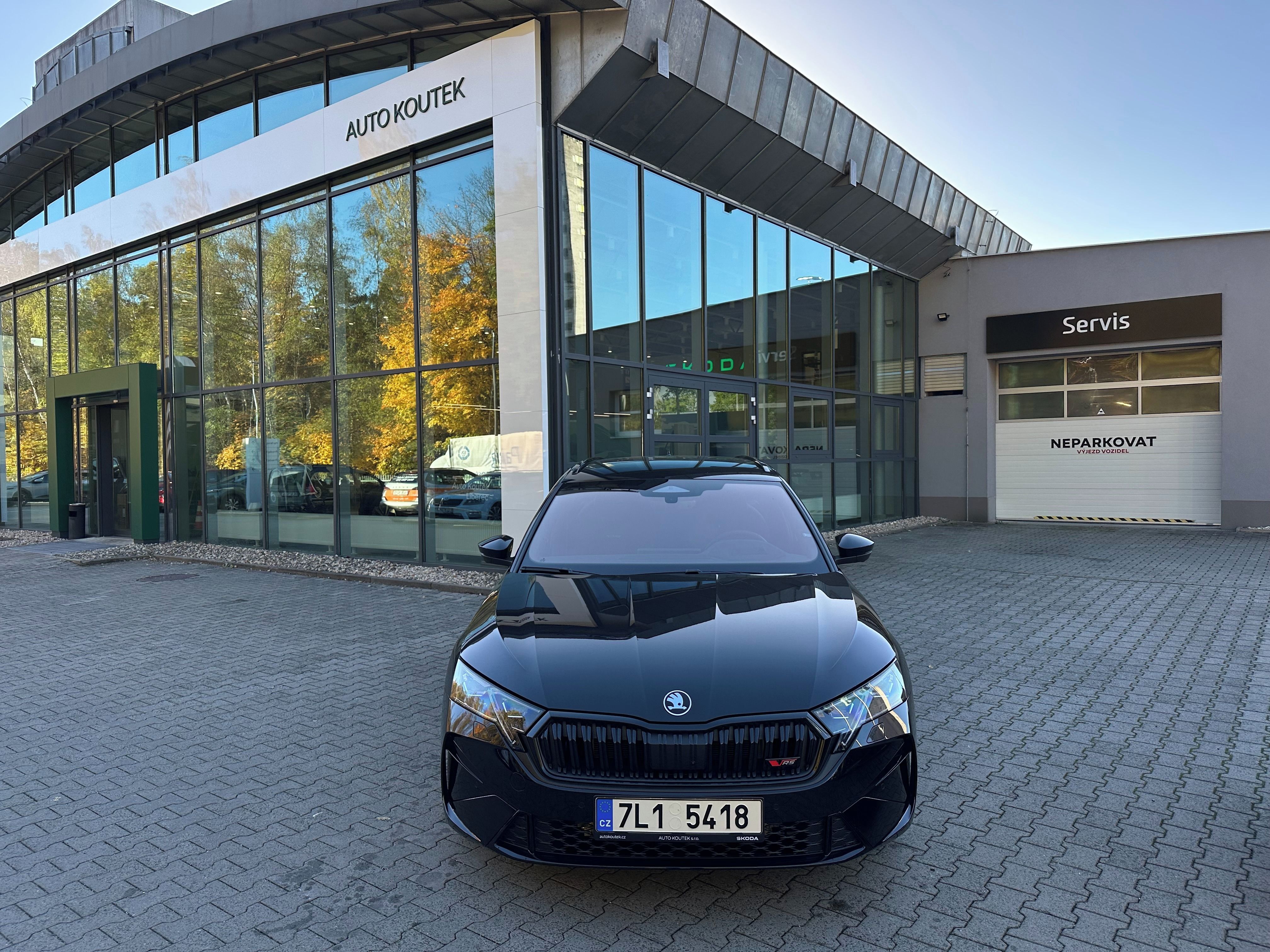 Škoda Octavia, RS 2,0 TSI 195 kW Combi - fotka 2