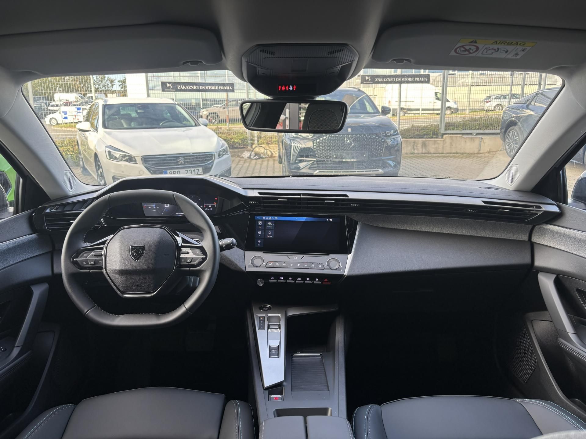 Peugeot 308, SW 1.5 BlueHDi 96 kW - fotka 2