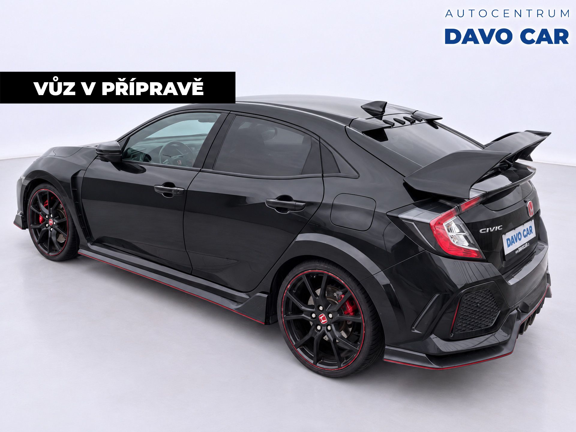 Honda Civic, 2,0 VTEC Turbo 235kW CZ Type R - fotka 2