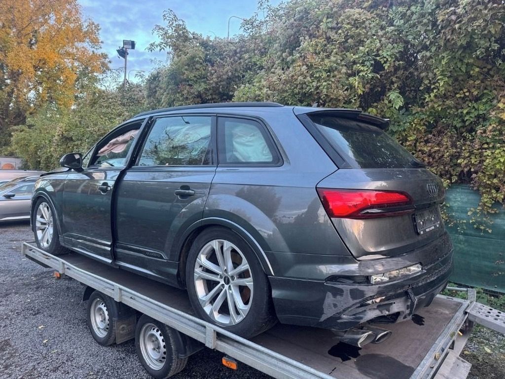 Audi Q7, Audi SQ7 4.0 TFSI - fotka 6