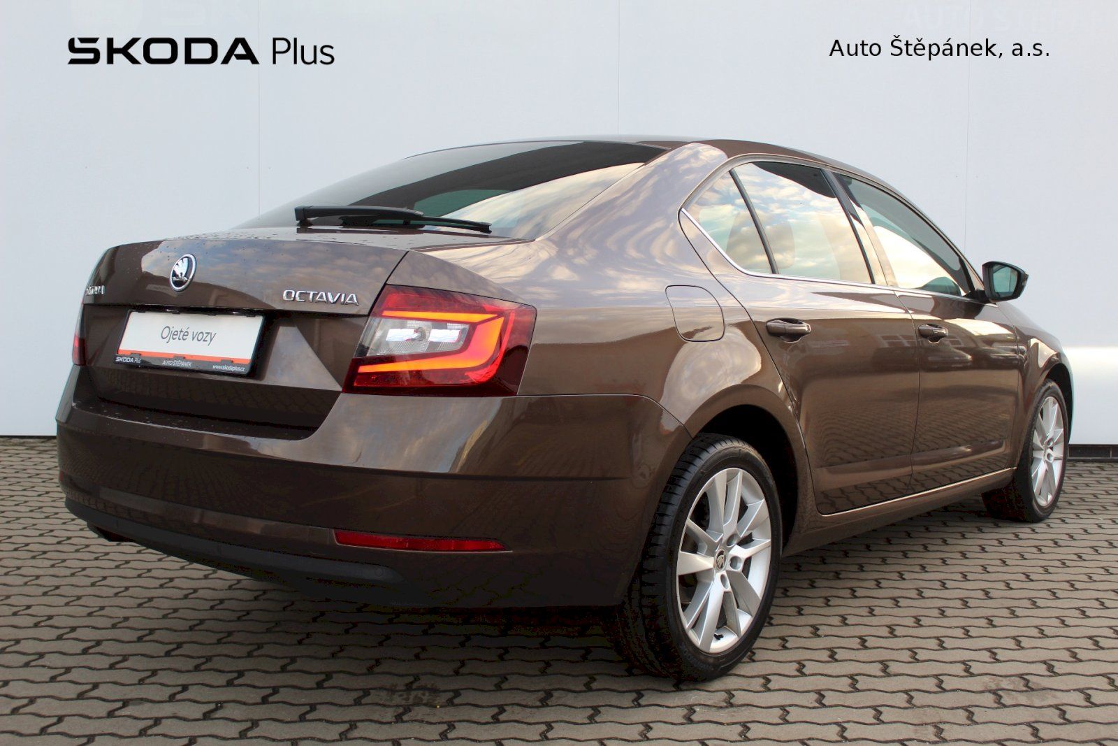 Škoda Octavia, Style Plus 1.4 TSI 110kW - fotka 2