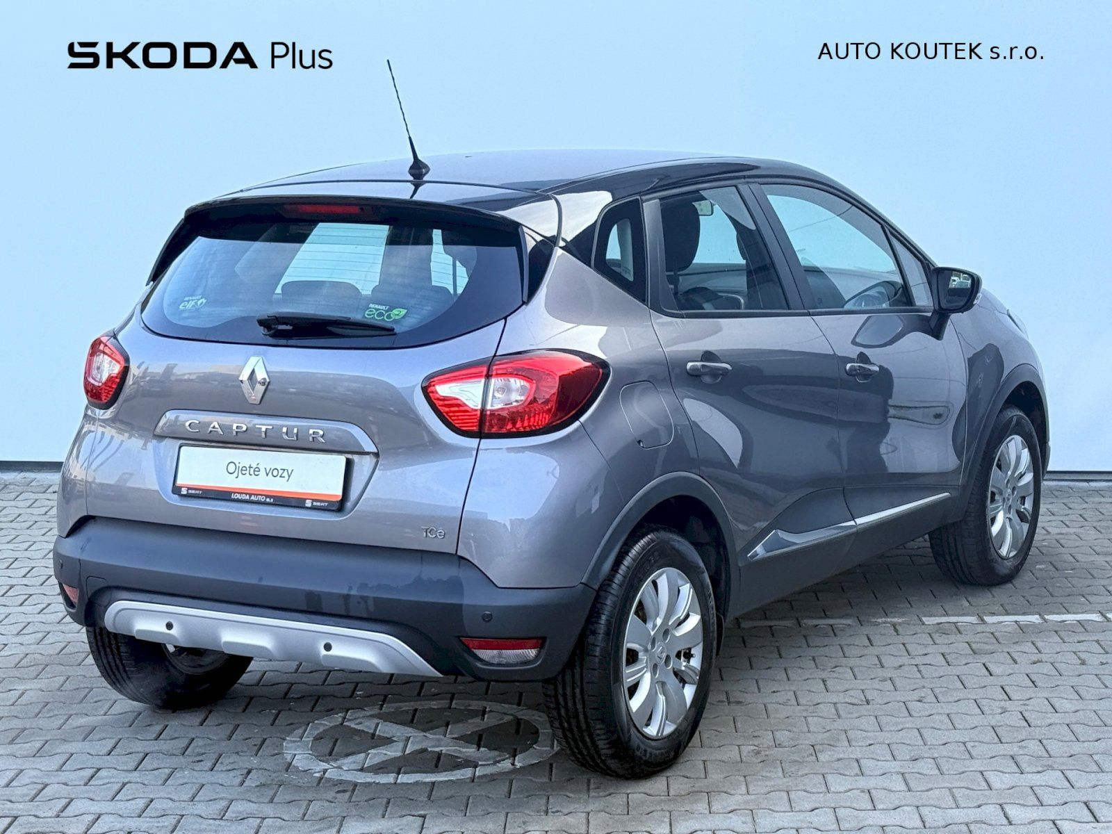 Renault Captur, TCe 66kW/90PS - fotka 2