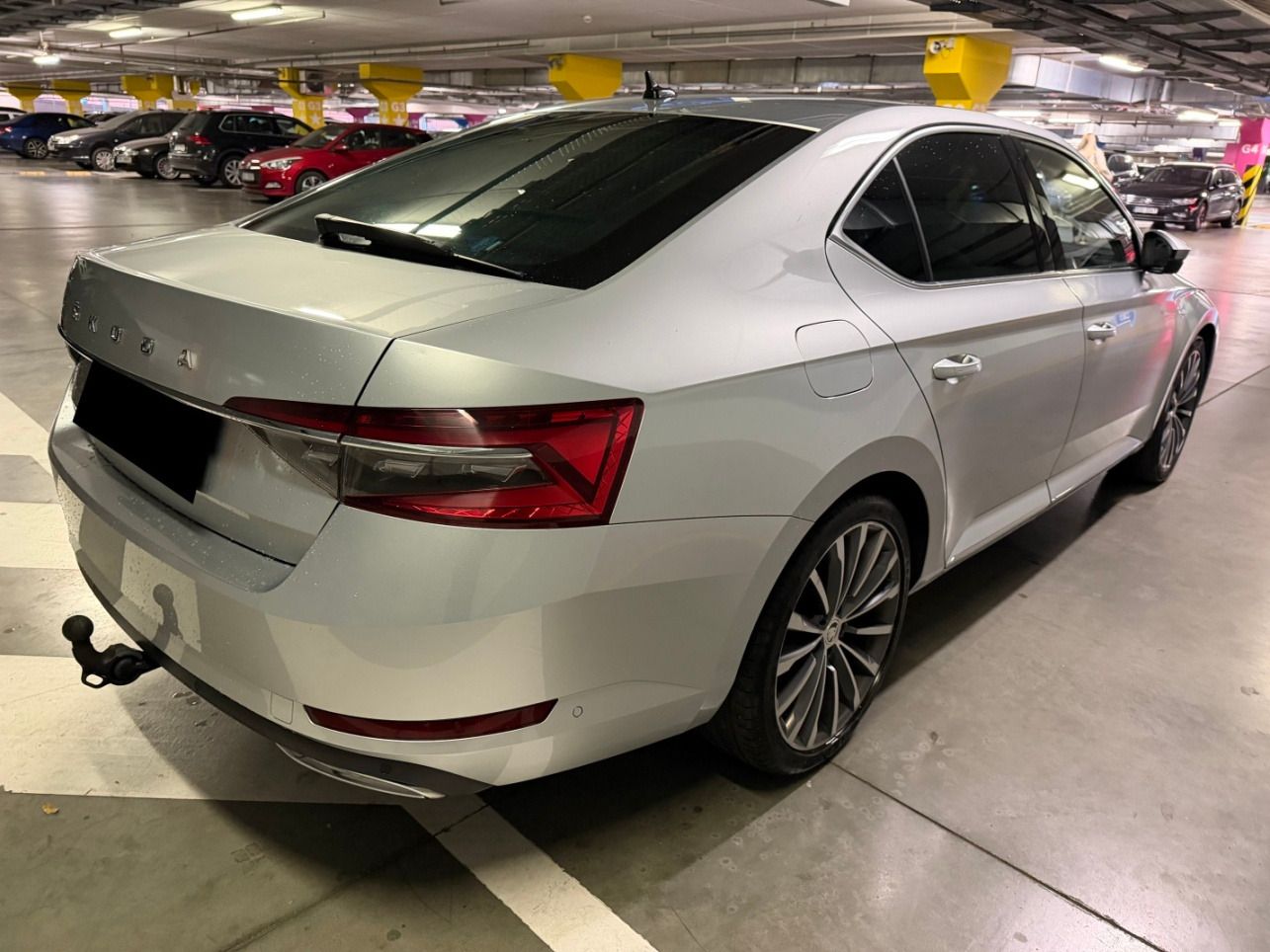 Škoda Superb, 2.0 Tdi 147kw DSG L&k, max.výb - fotka 4