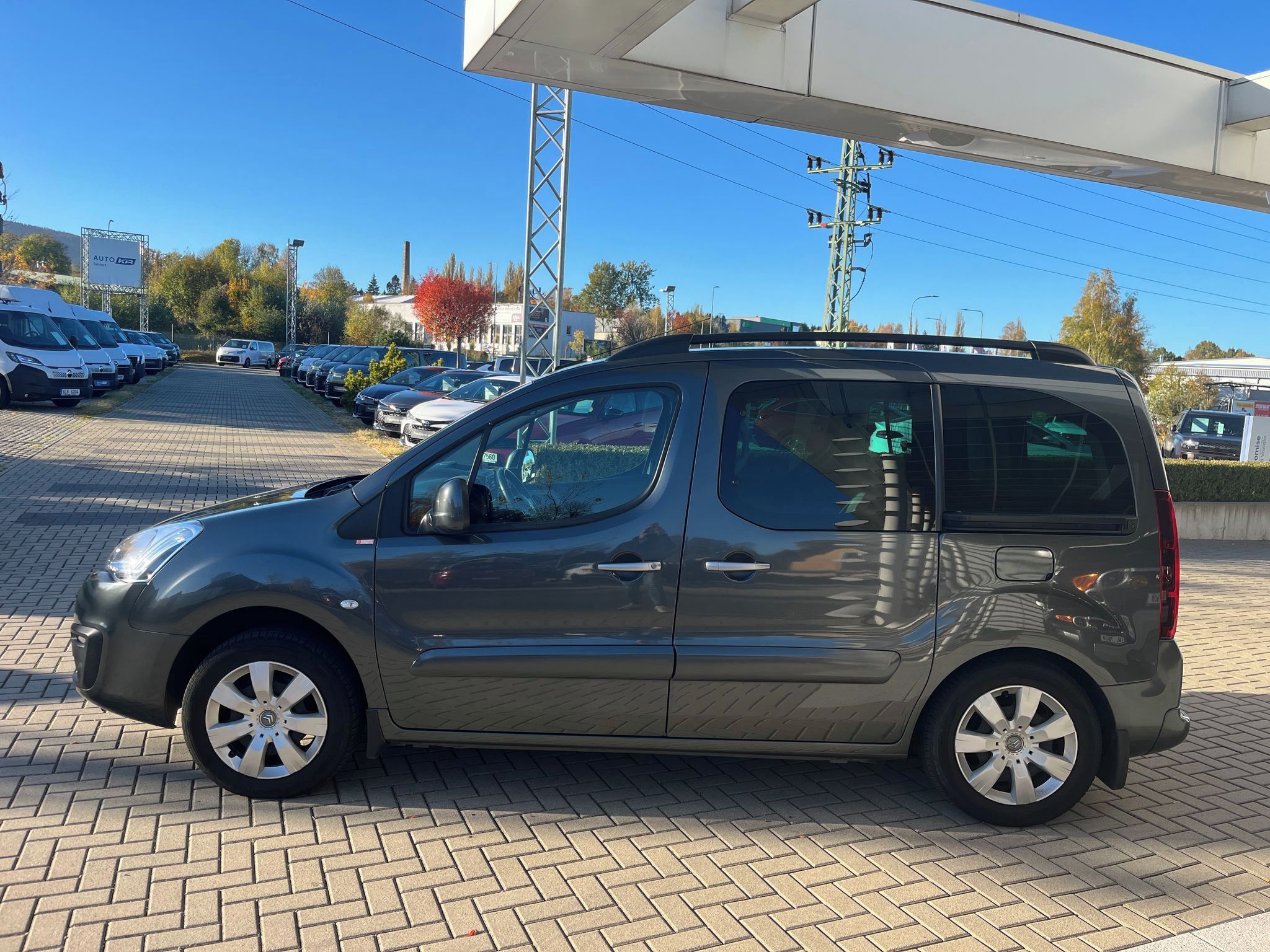 Citroën Berlingo, 1.6 VTi 120k Shine, ČR, servis - fotka 3