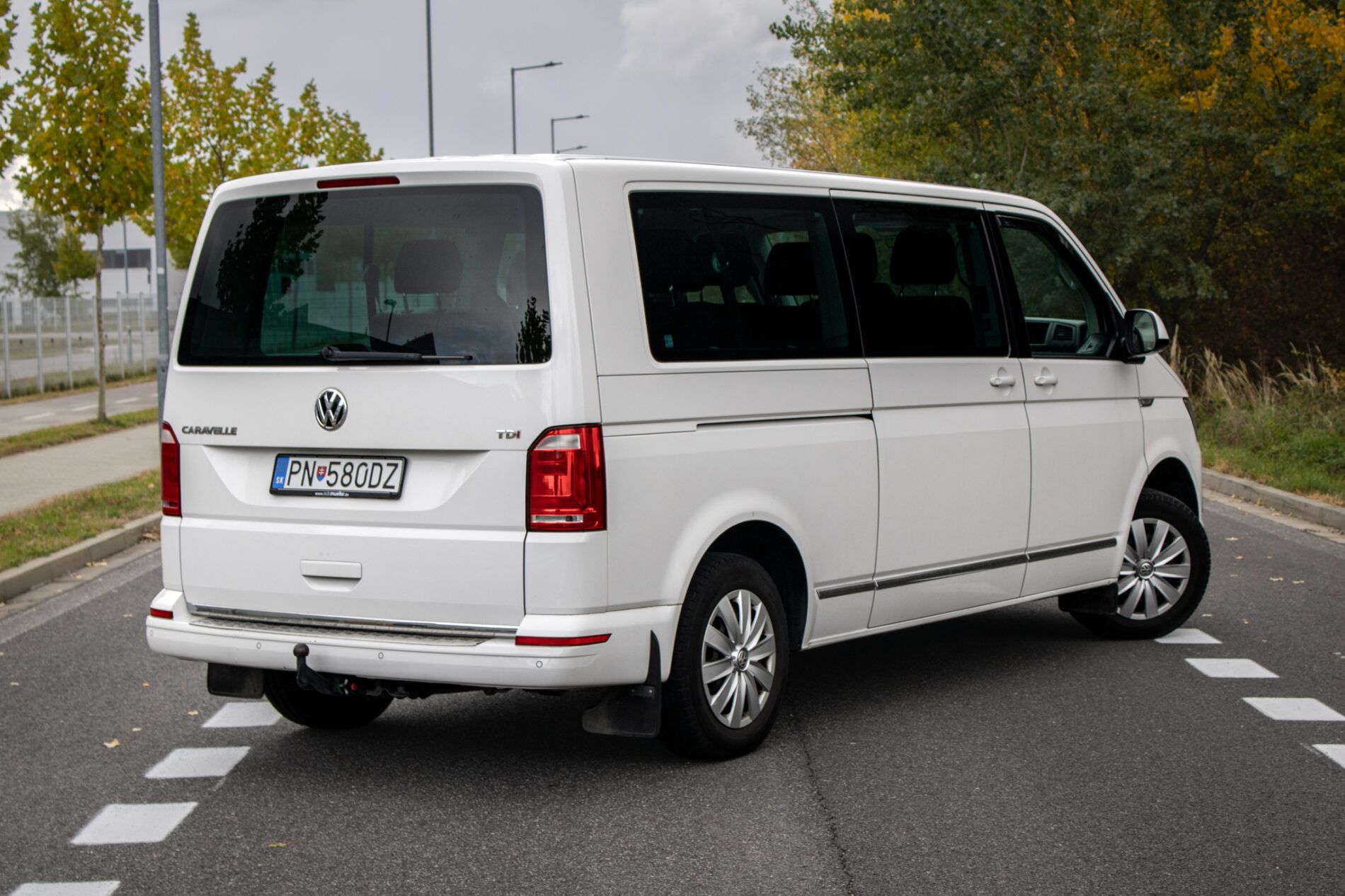 Volkswagen Caravelle - fotka 5