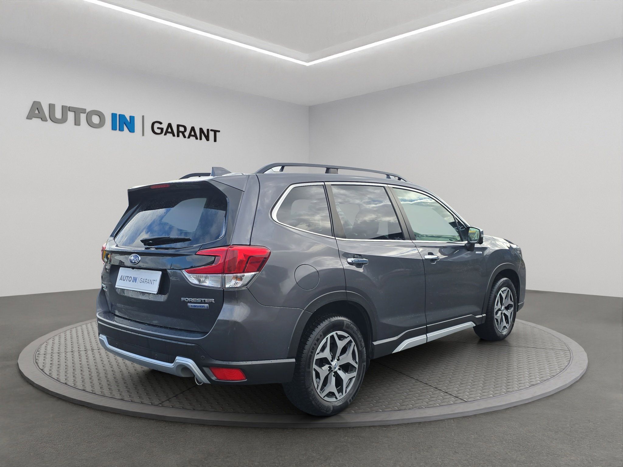 Subaru Forester, 2.0 HEV 110kW 4x4, Serv. kniha - fotka 5