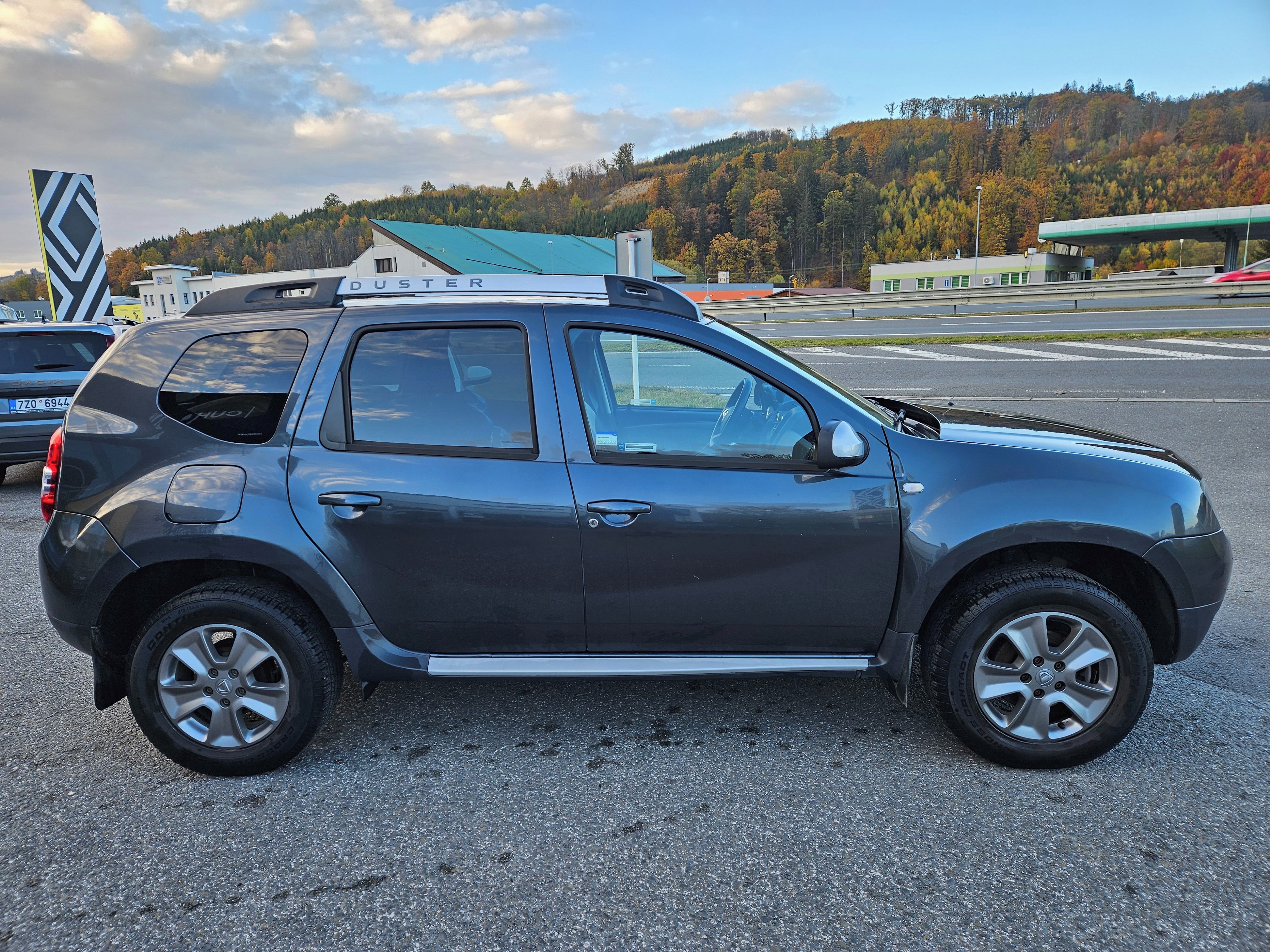 Dacia Duster, 1,6 SCe 84 kW 4x4 Arctica - fotka 4