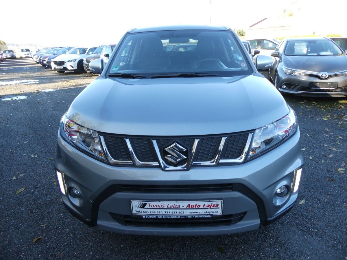 Suzuki Vitara, 1,4 BJet 103kW 1.maj,4x4,závěs - fotka 2