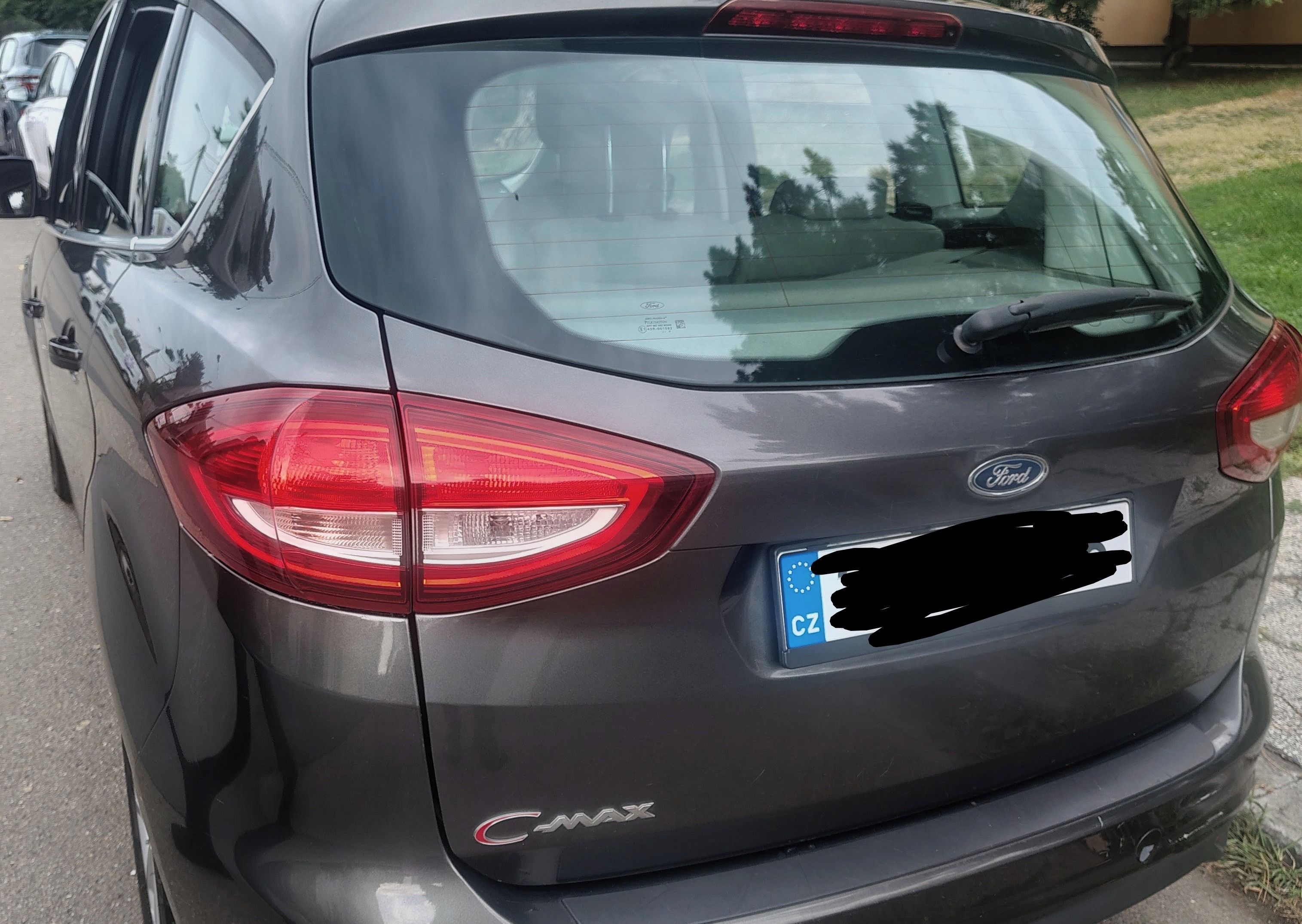 Ford C-MAX, 2.0 TDCi 110kw 150 koní - fotka 2