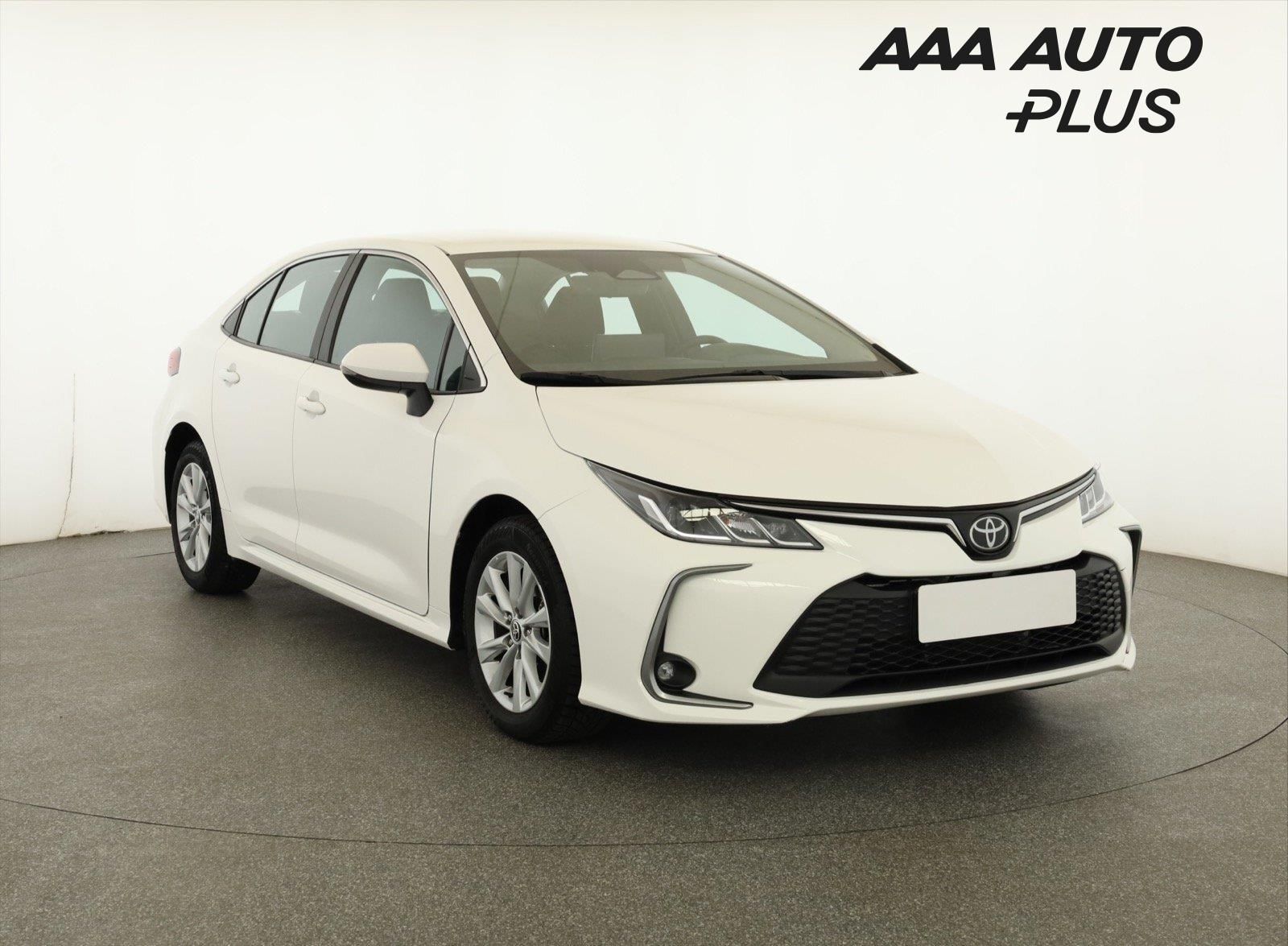 Toyota Corolla, 1.5 VVT-i, Serv.kniha