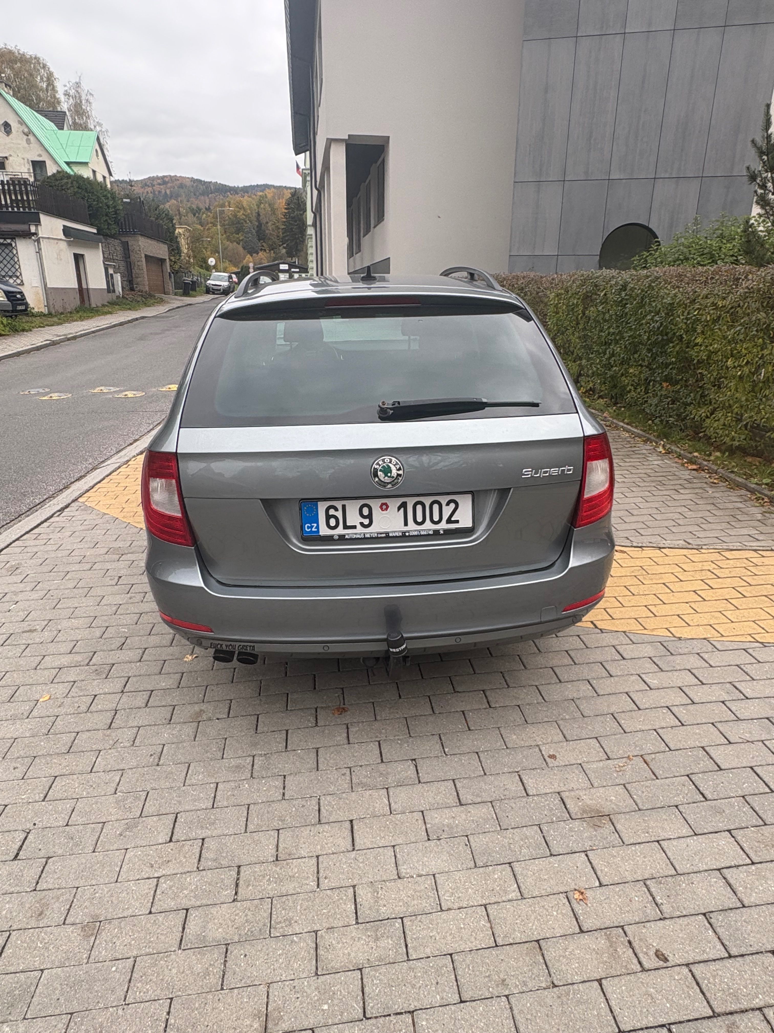 Škoda Superb, 2.0 TDi 103kw - fotka 3