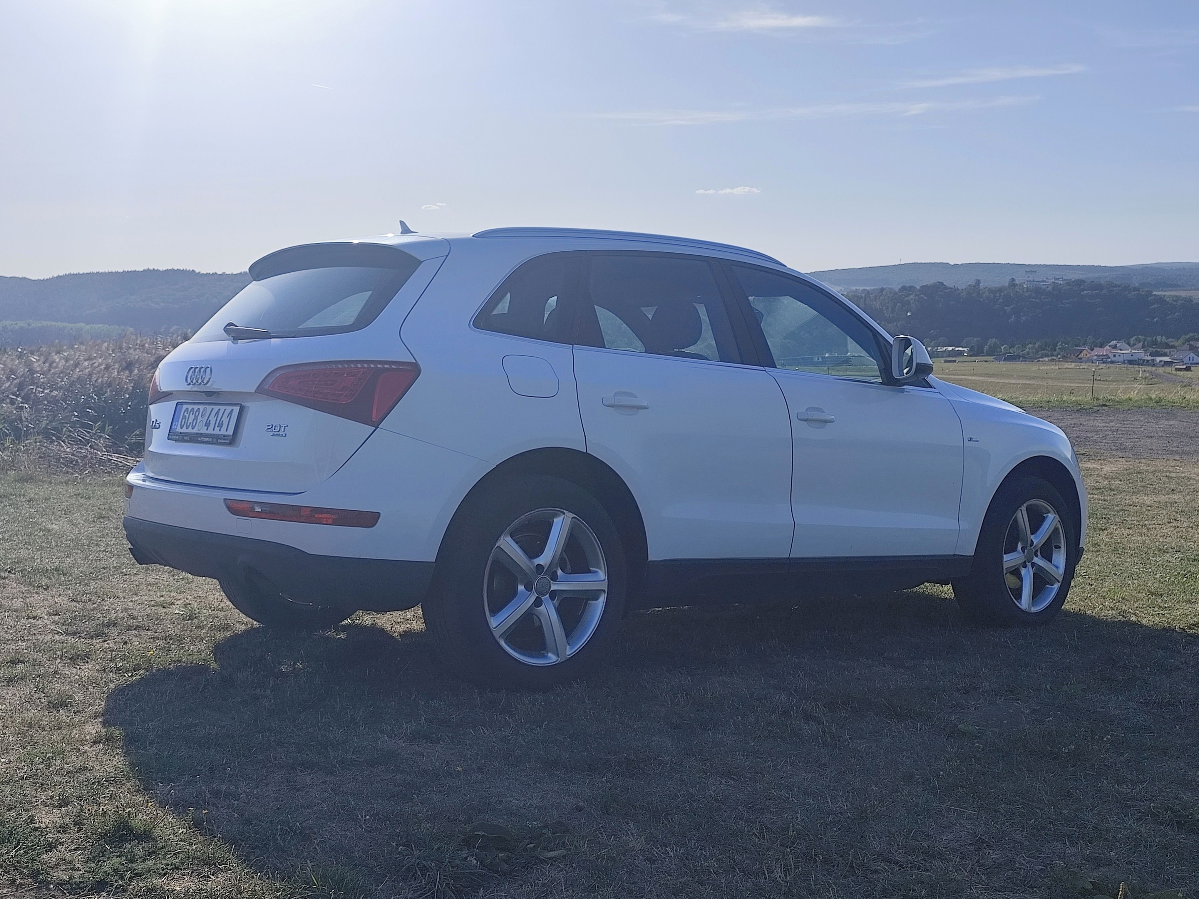Audi Q5, 2.0 TFSI - fotka 6