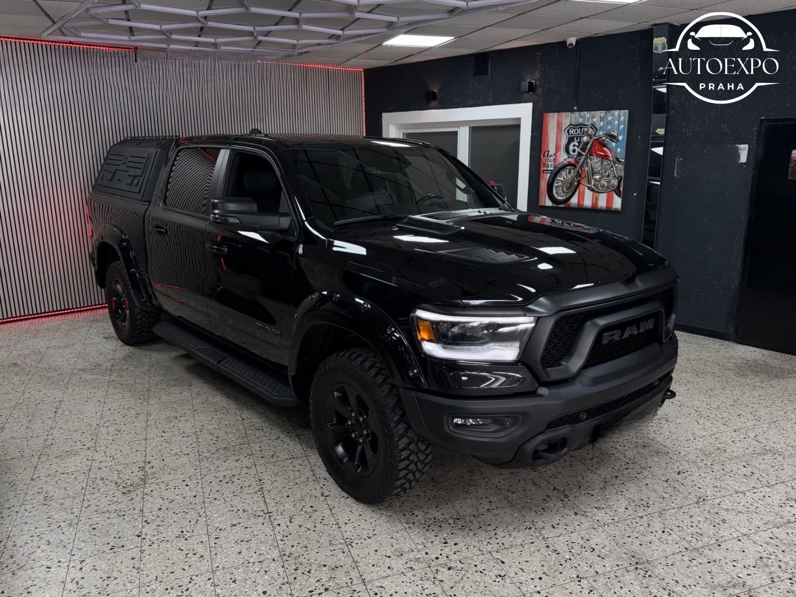 Dodge Ram 1500, 5.7 HEMI 4X4 Rebel *