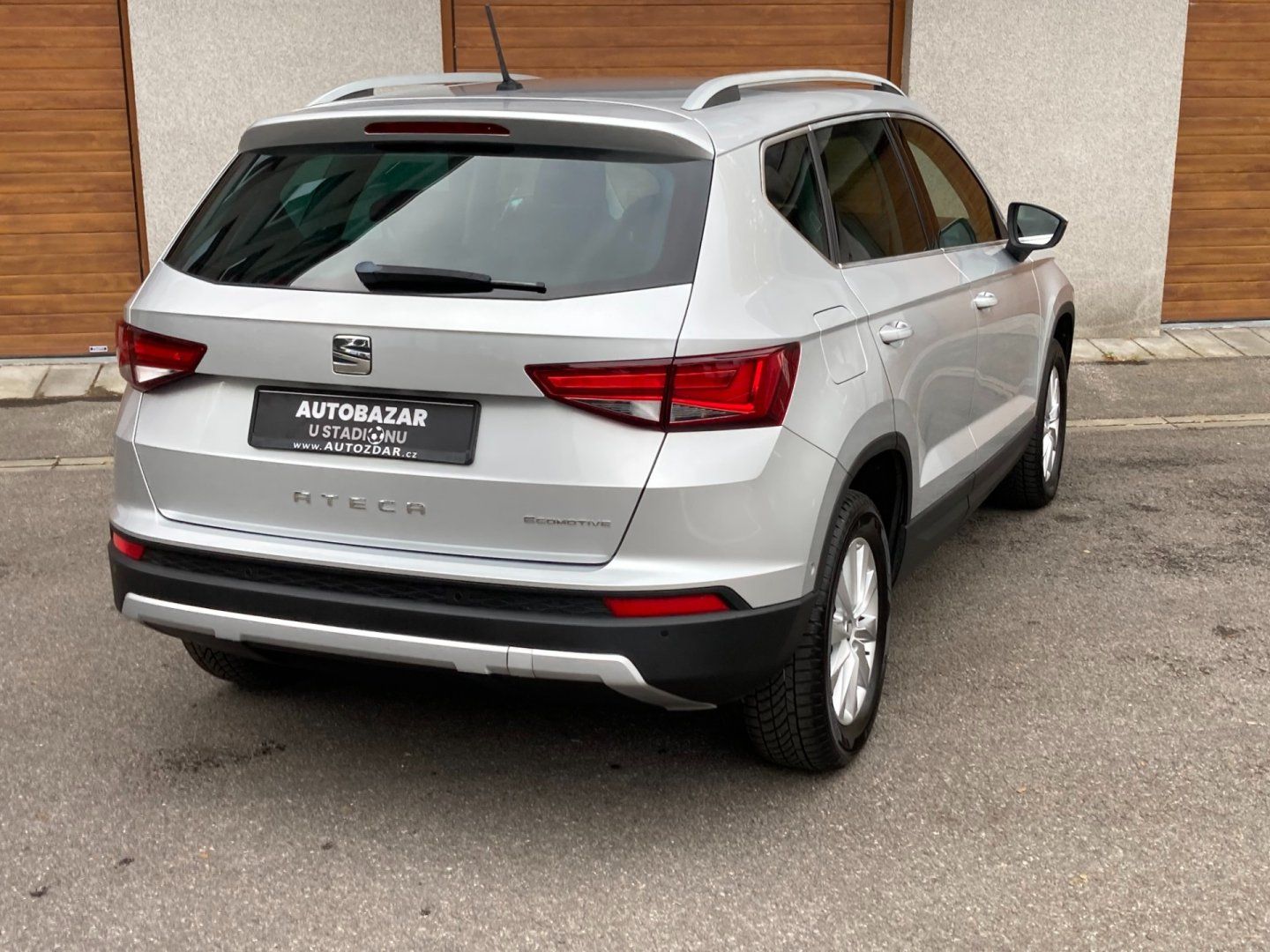 Seat Ateca, 1,0 TSI Servisní k. Top stav - fotka 3