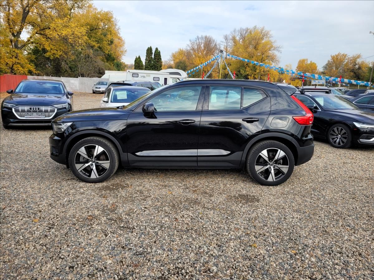 Volvo XC40, twin plus 300kw 78kWH 4x4 - fotka 3