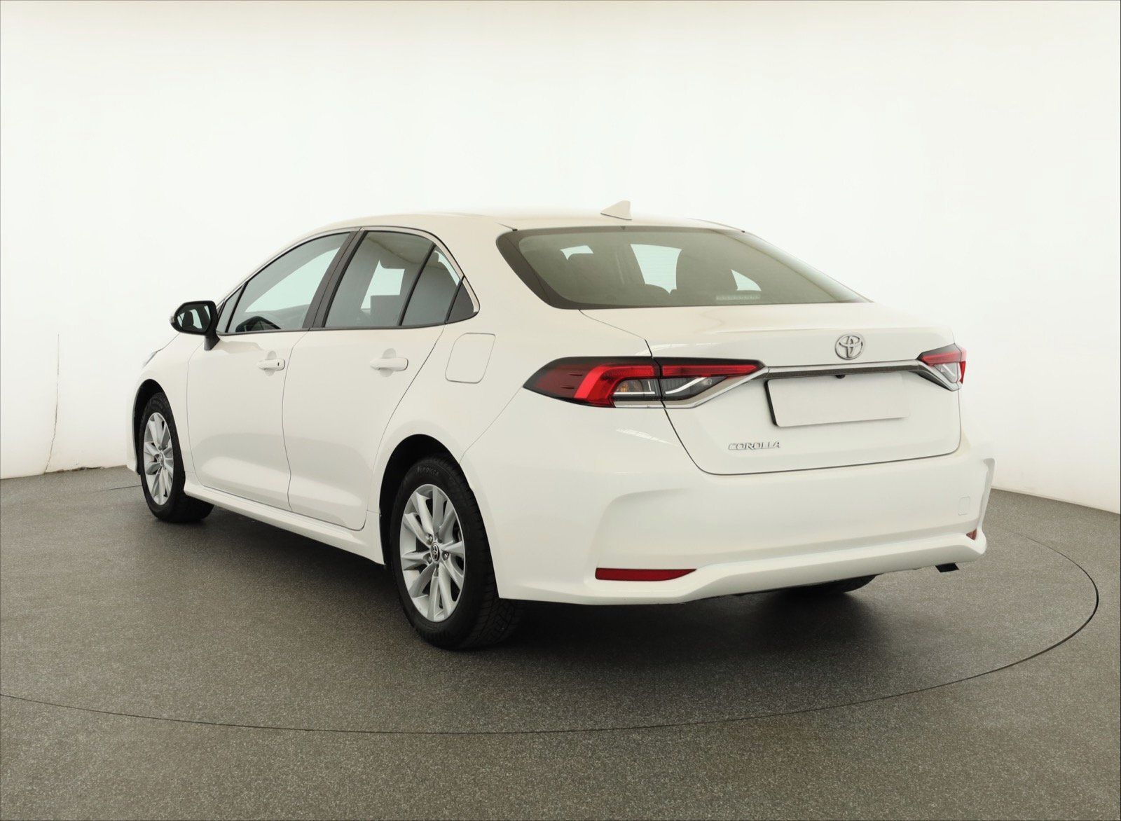 Toyota Corolla, 1.5 VVT-i, Serv.kniha - fotka 4