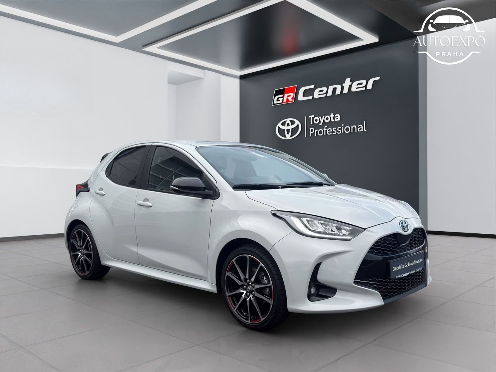 Toyota Yaris, Hybrid GR Sport - fotka 3