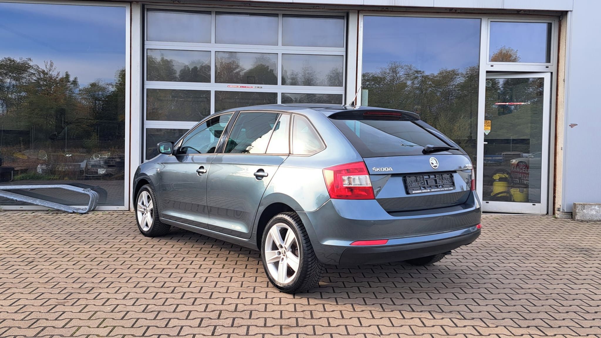 Škoda Rapid, 1.2 TSI 77 Kw - fotka 5