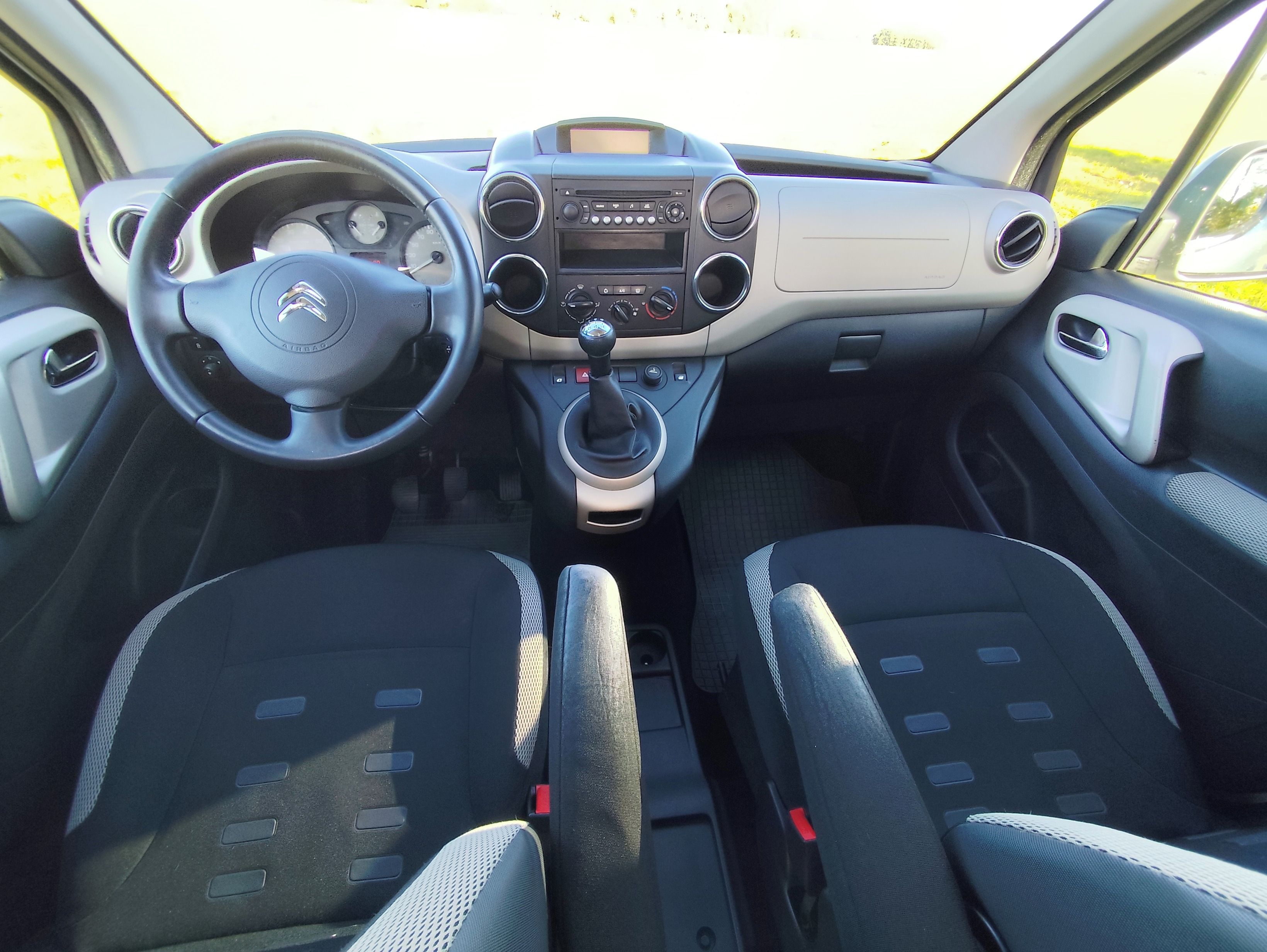 Citroën Berlingo, 1,6HDI, 84kW, ČR - fotka 4