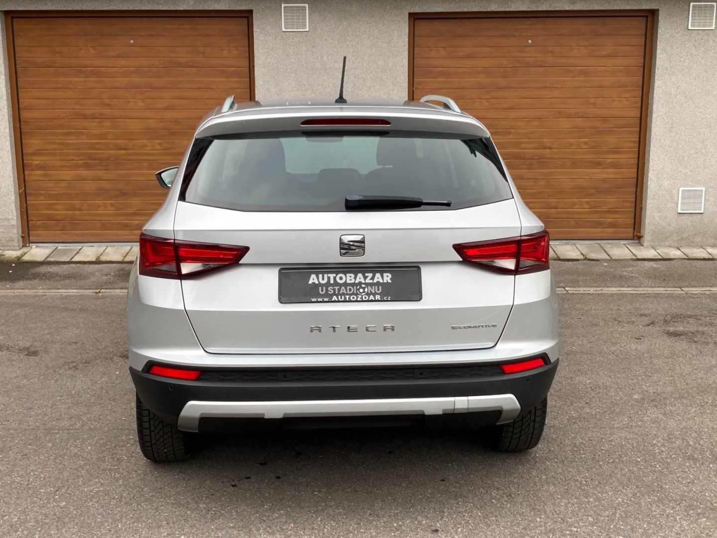 Seat Ateca, 1,0 TSI Servisní k. Top stav - fotka 4