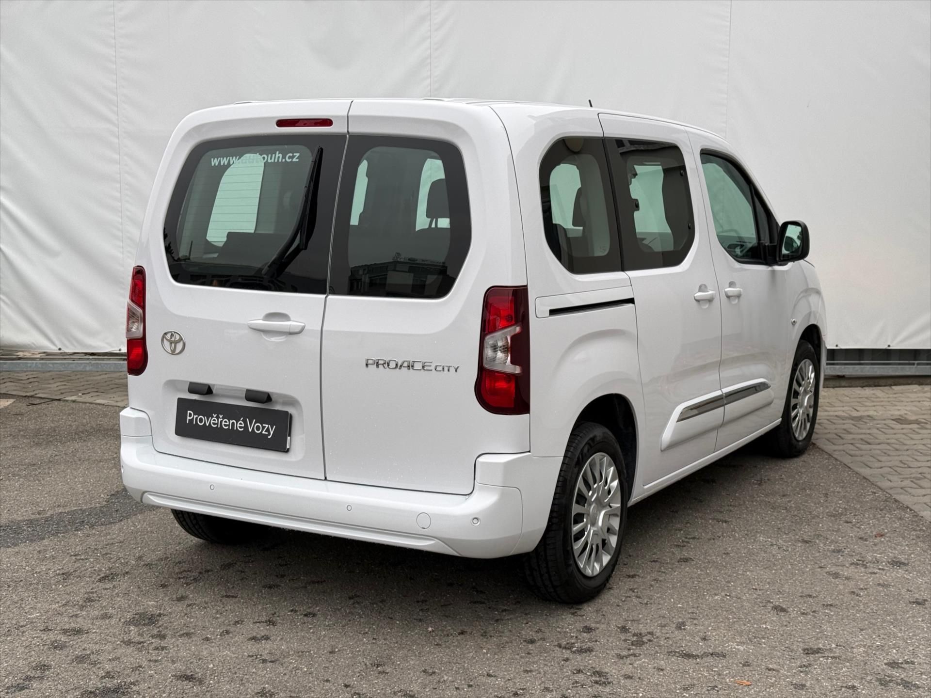 Toyota Proace City Verso, 1,5 Business - fotka 4