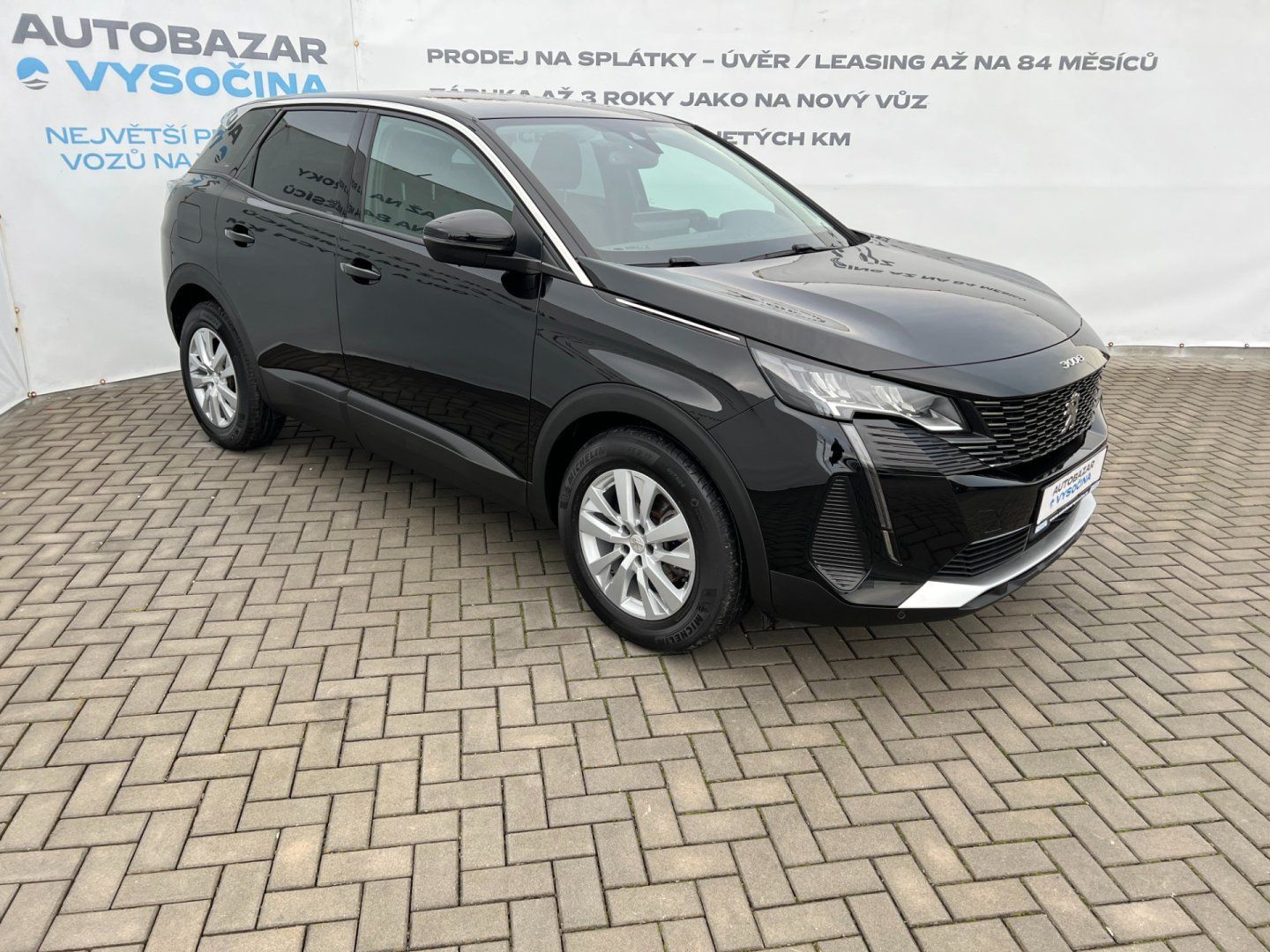 Peugeot 3008, 1.2PT 96kW! Navi! Full LED! - fotka 3