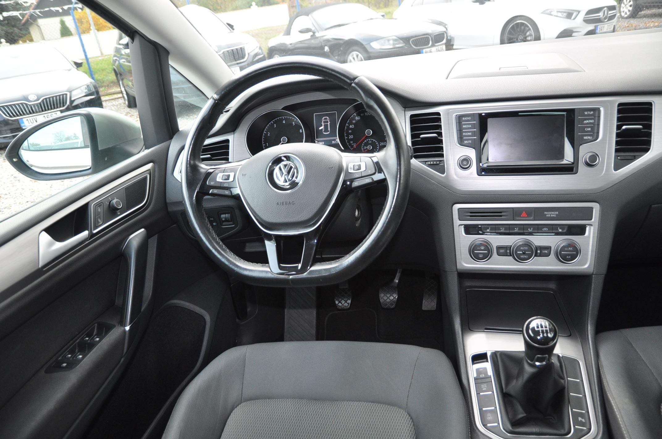 Volkswagen Golf Sportsvan, 1.4TSi 92kW - fotka 5