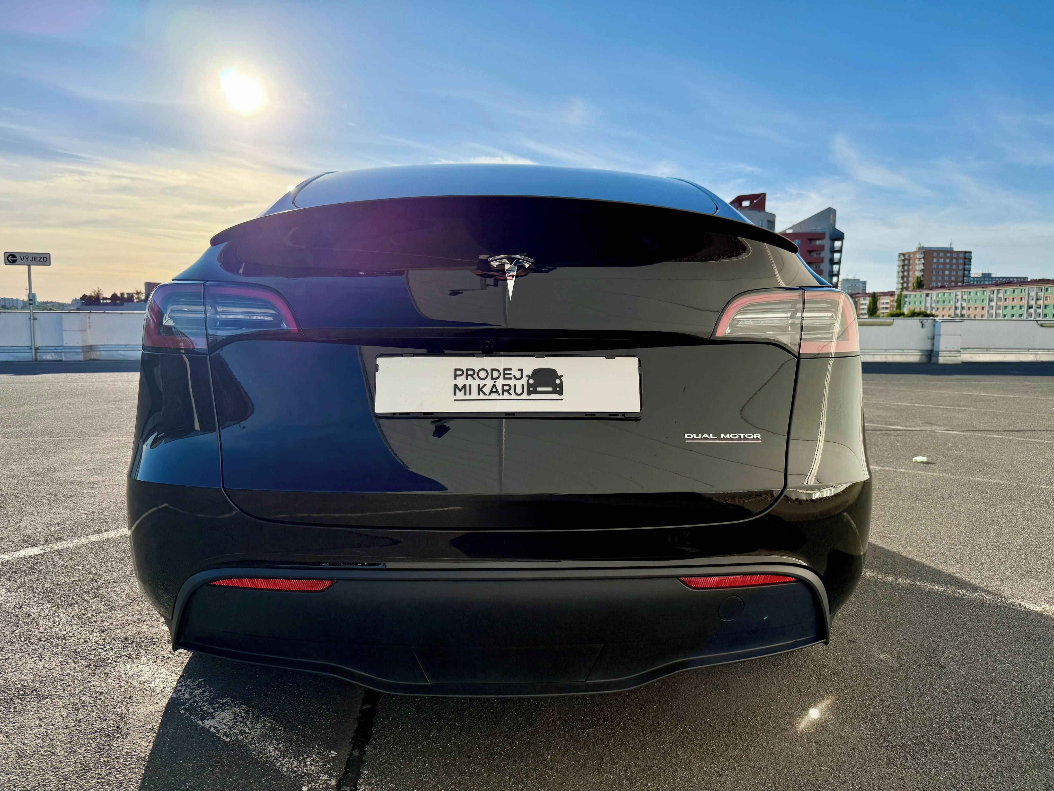Tesla Model Y, Performance| 393 kW | 4×4 | - fotka 4